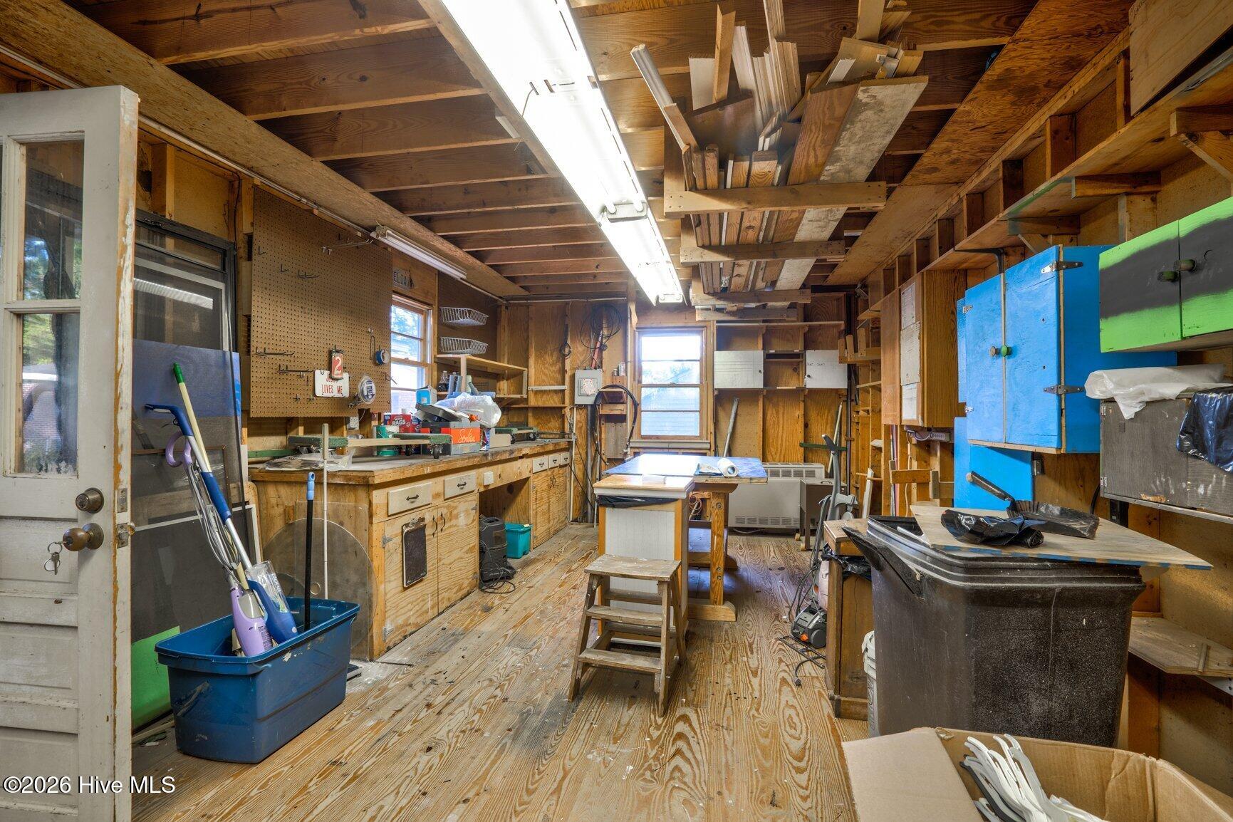 2609 Amherst Road Property Photo 42
