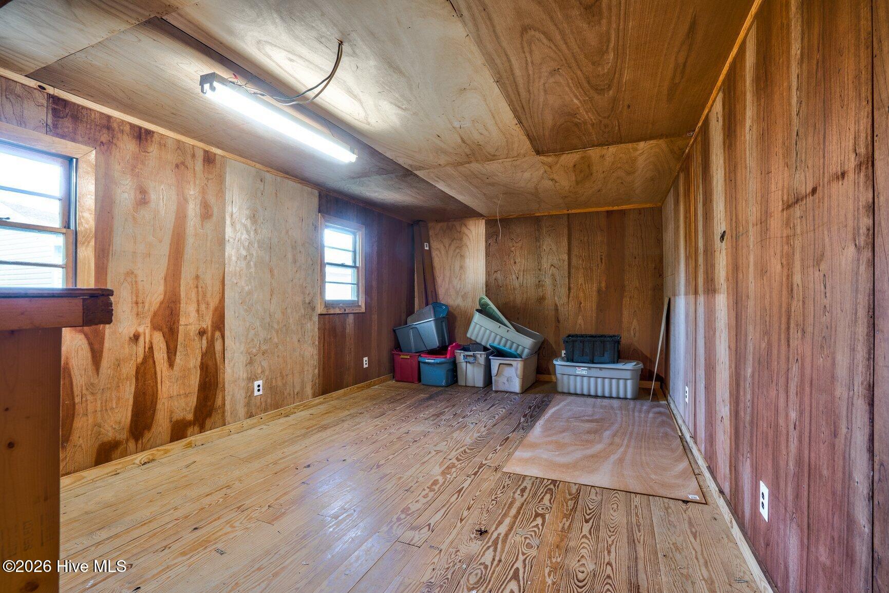2609 Amherst Road Property Photo 44