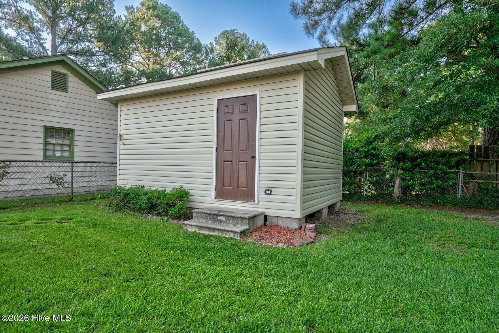 2609 Amherst Road Property Photo 46