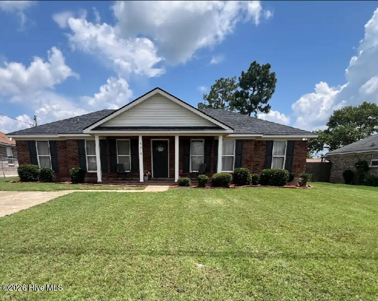 3813 Winchester Court Property Photo 1