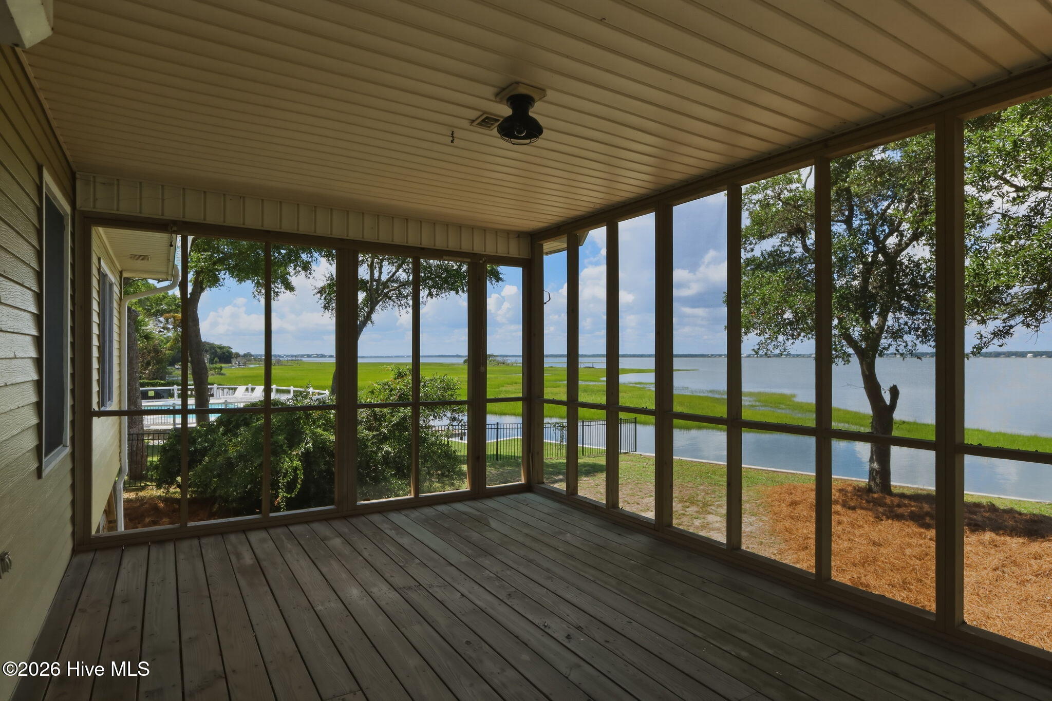 5104 Bogue Sound Drive Property Photo 5
