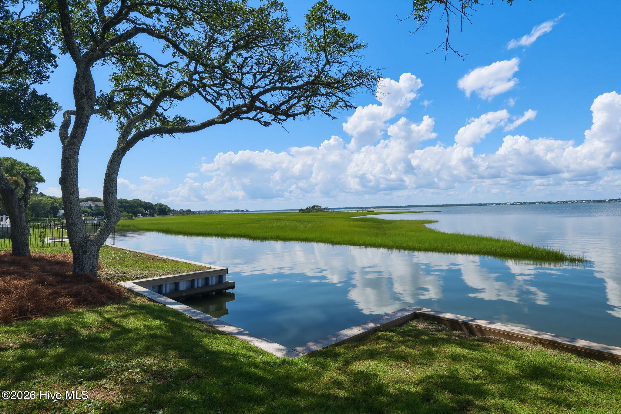 5104 Bogue Sound Drive Property Photo 15