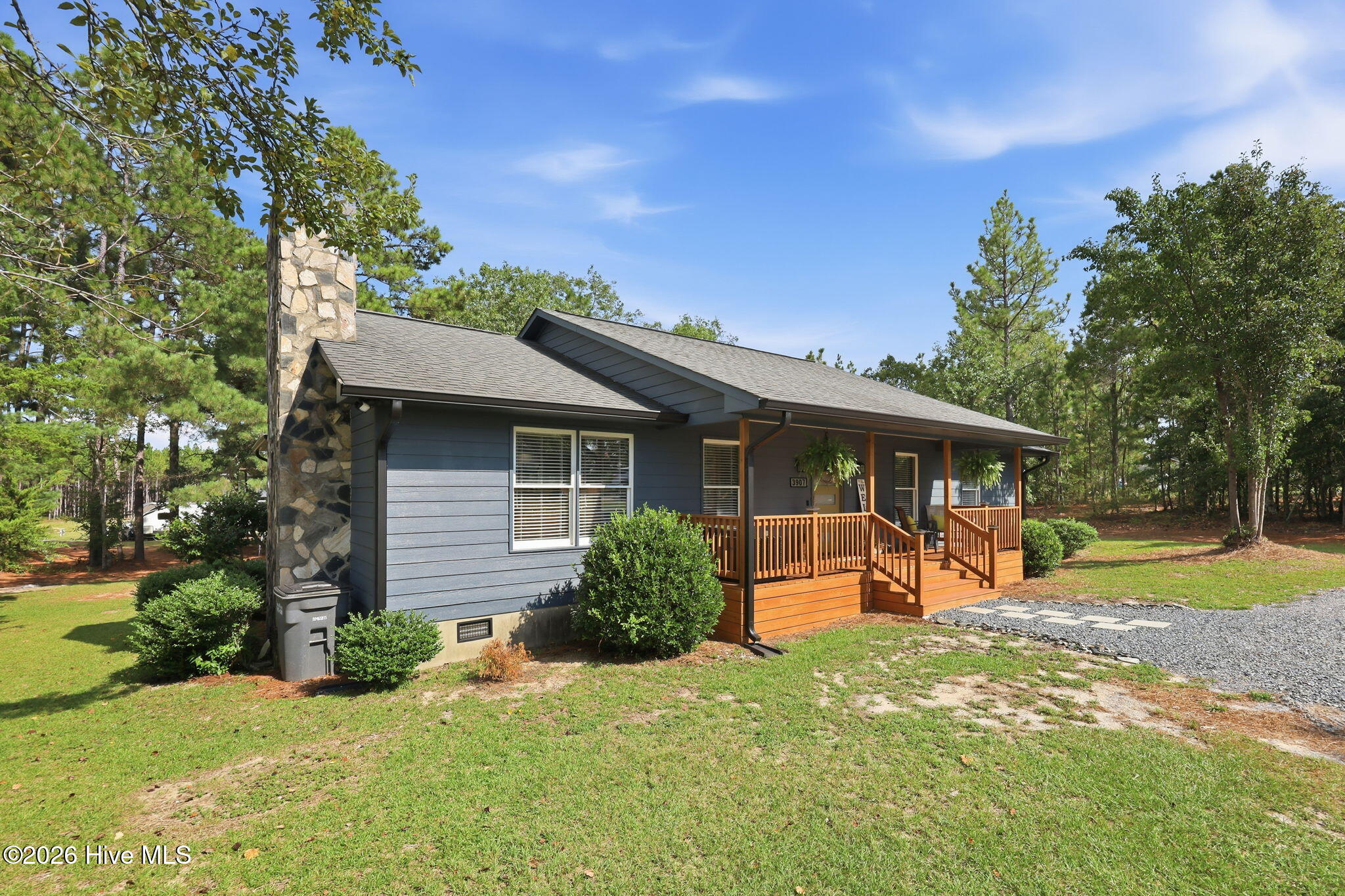3907 Hoffman Road Property Photo 2