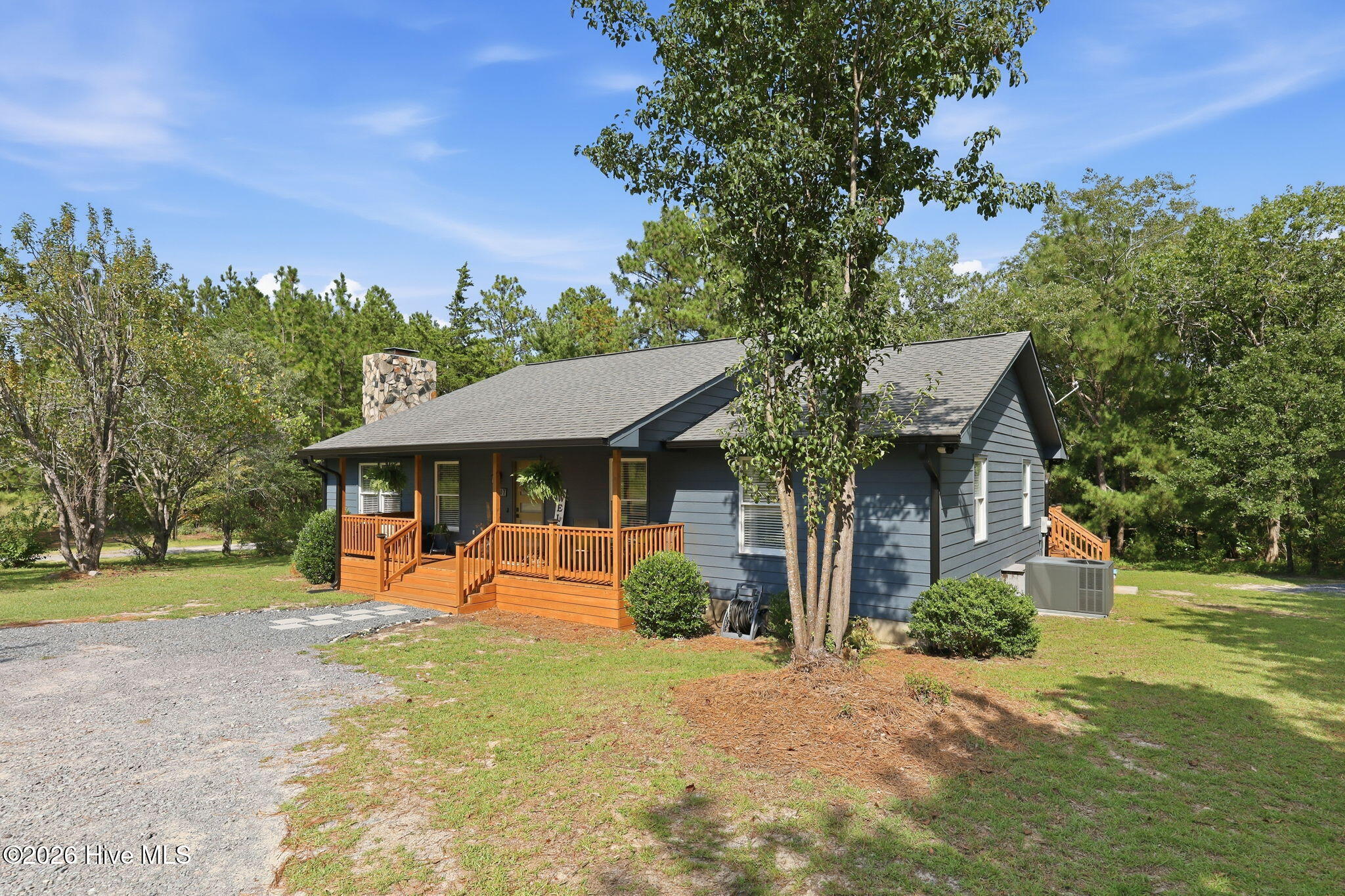 3907 Hoffman Road Property Photo 3