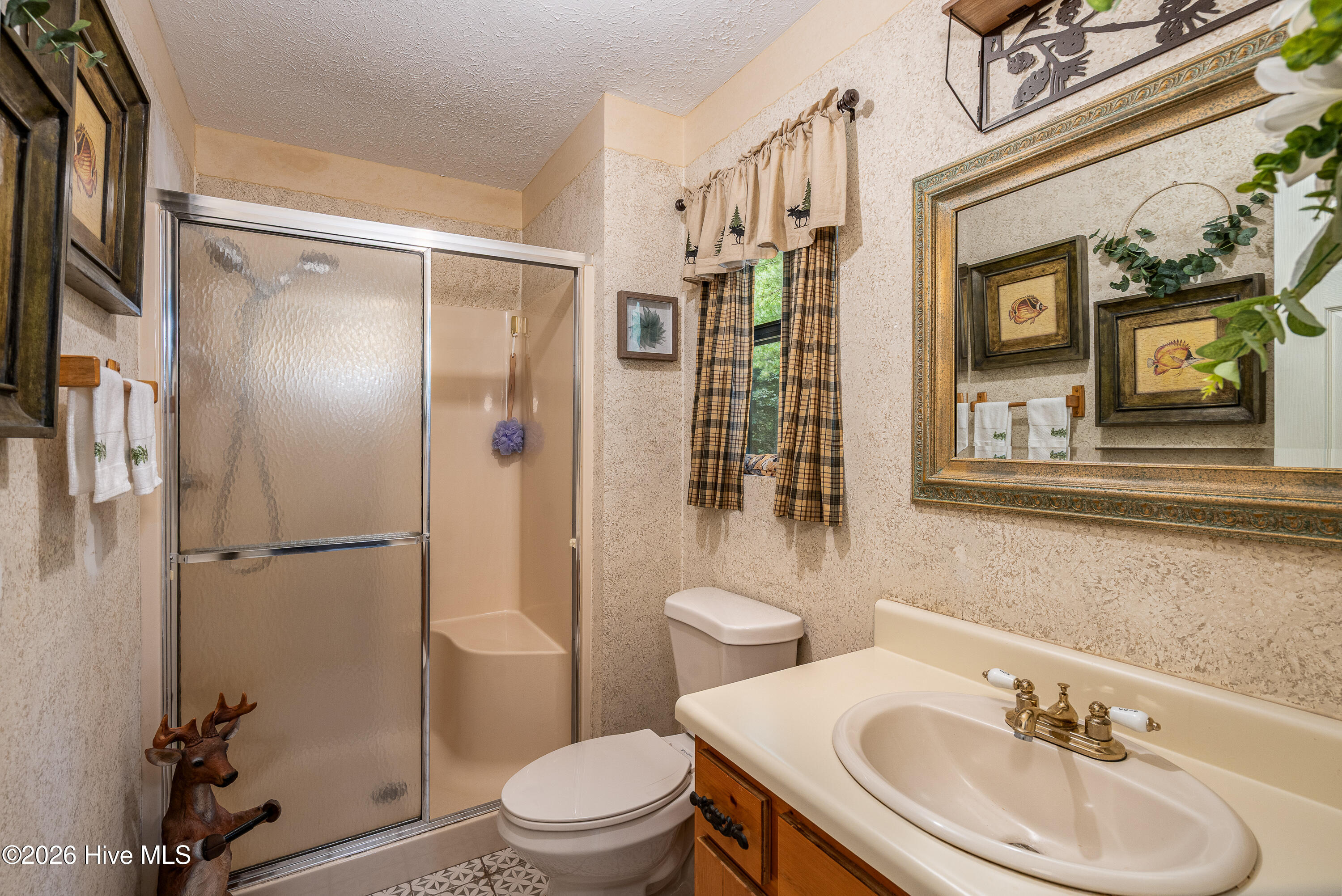 372 Hunter Ridge Property Photo 13