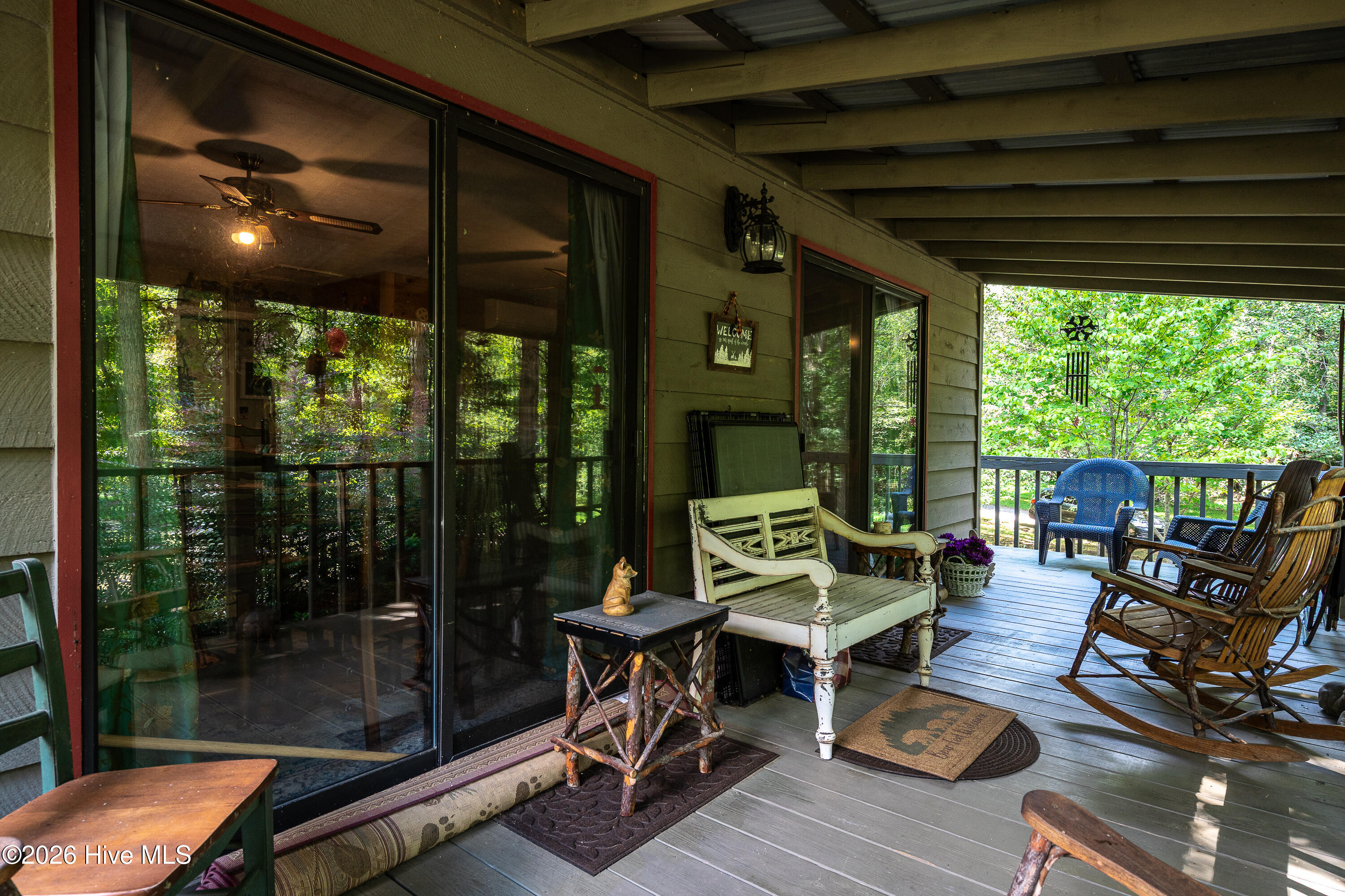 372 Hunter Ridge Property Photo 18