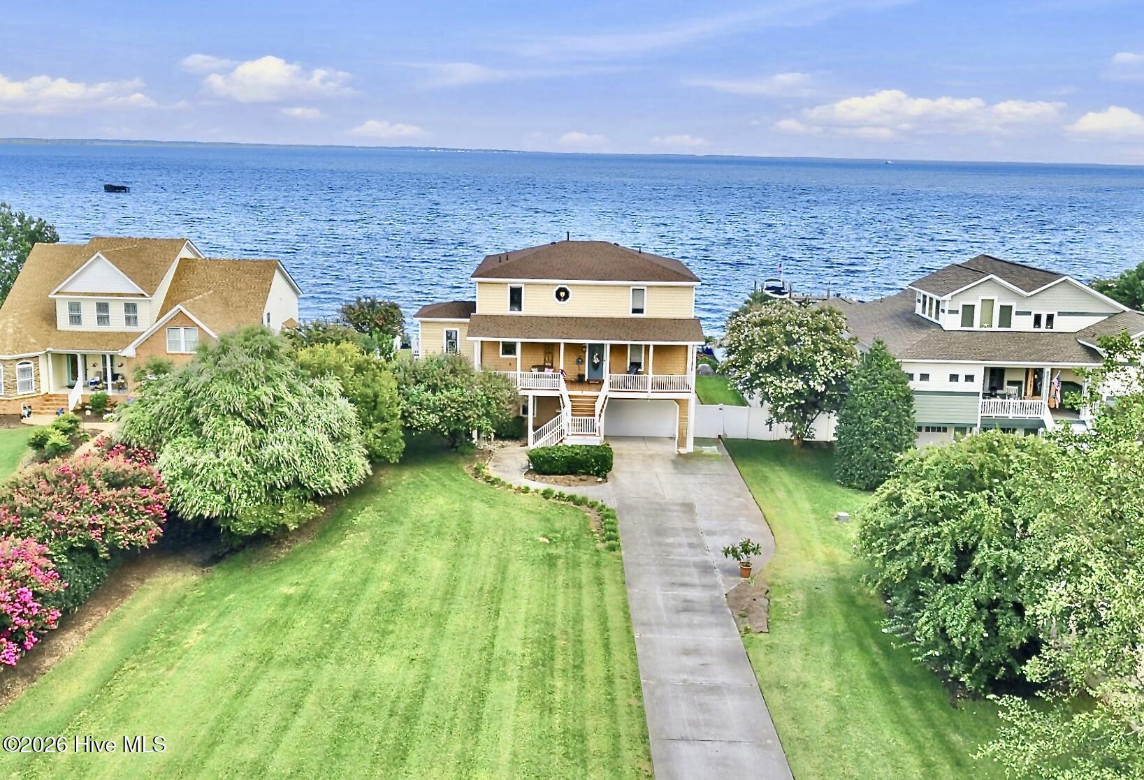 158 Mariners Way Property Photo 1