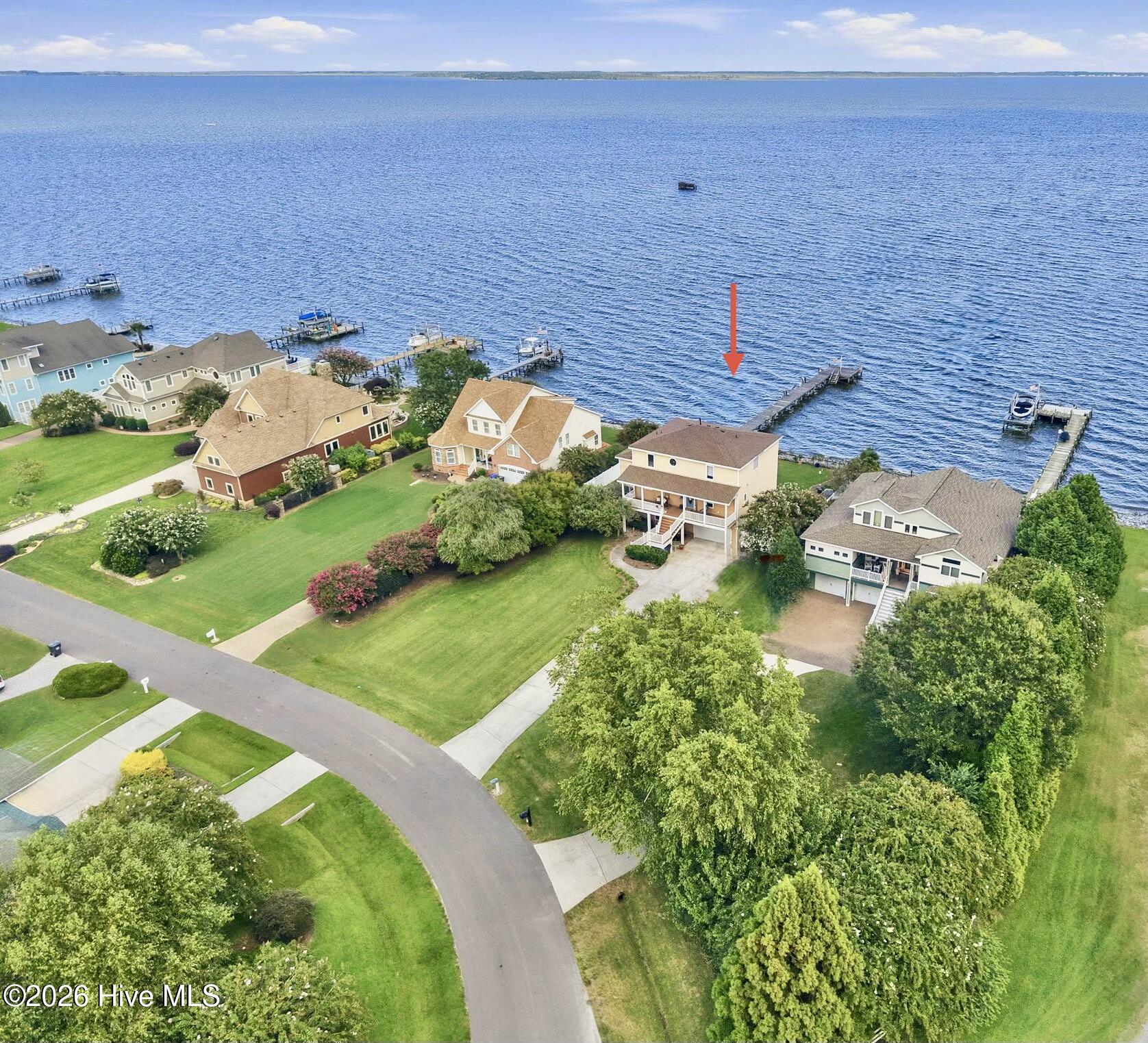 158 Mariners Way Property Photo 4