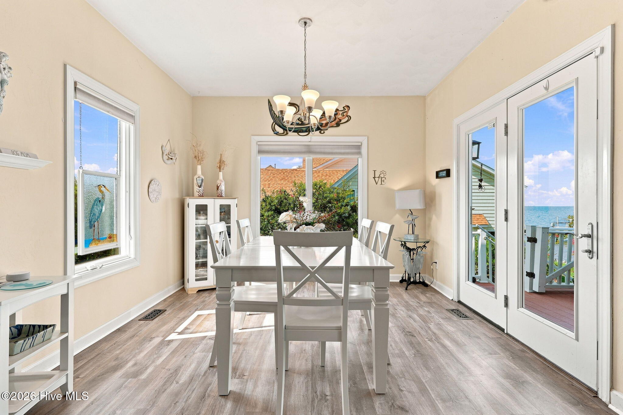 158 Mariners Way Property Photo 11