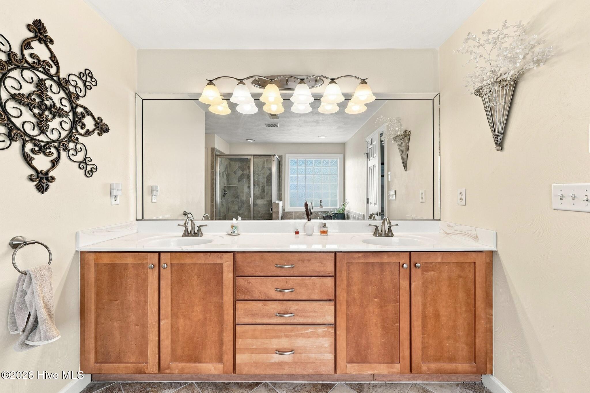 158 Mariners Way Property Photo 18