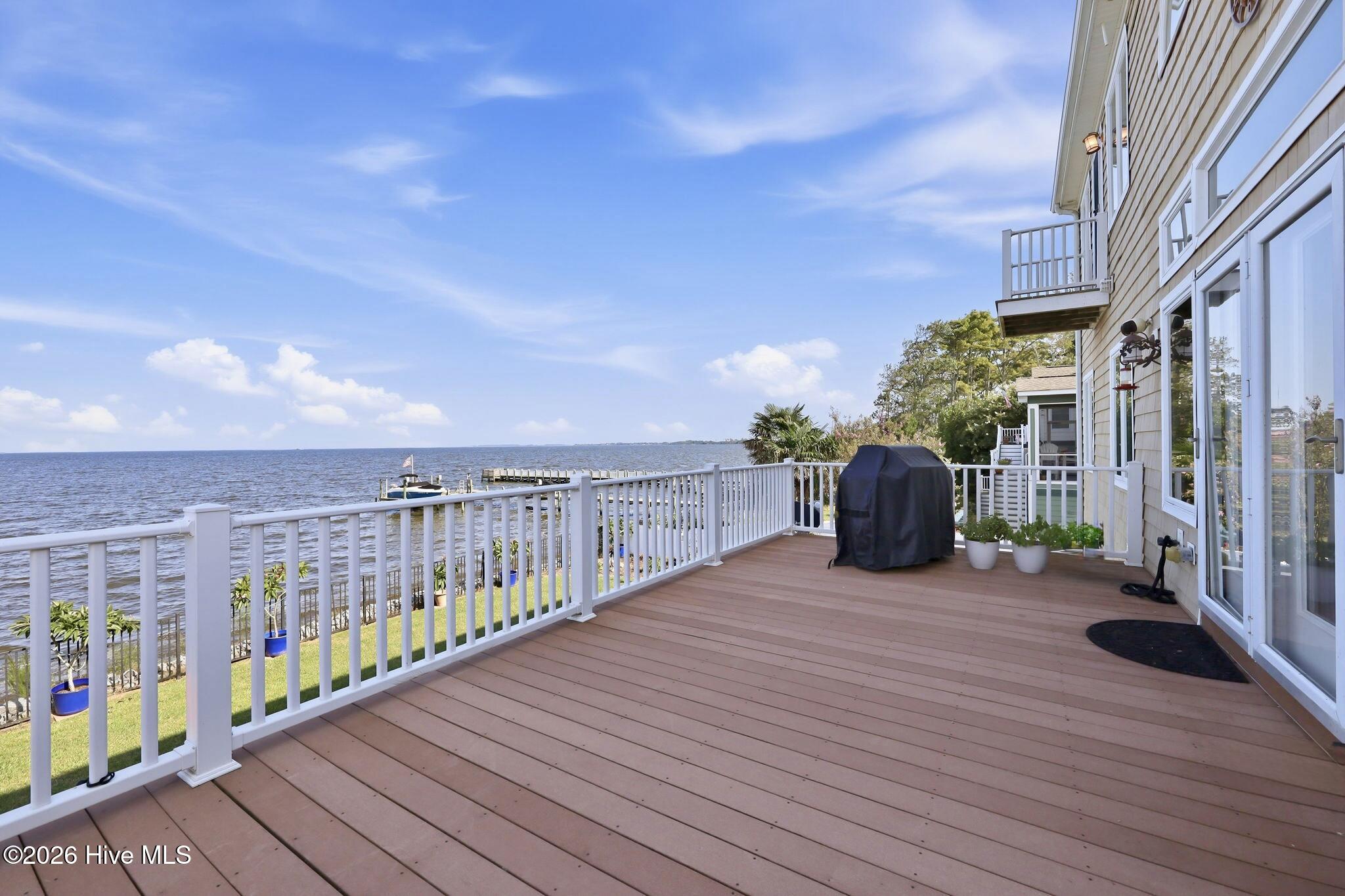 158 Mariners Way Property Photo 27