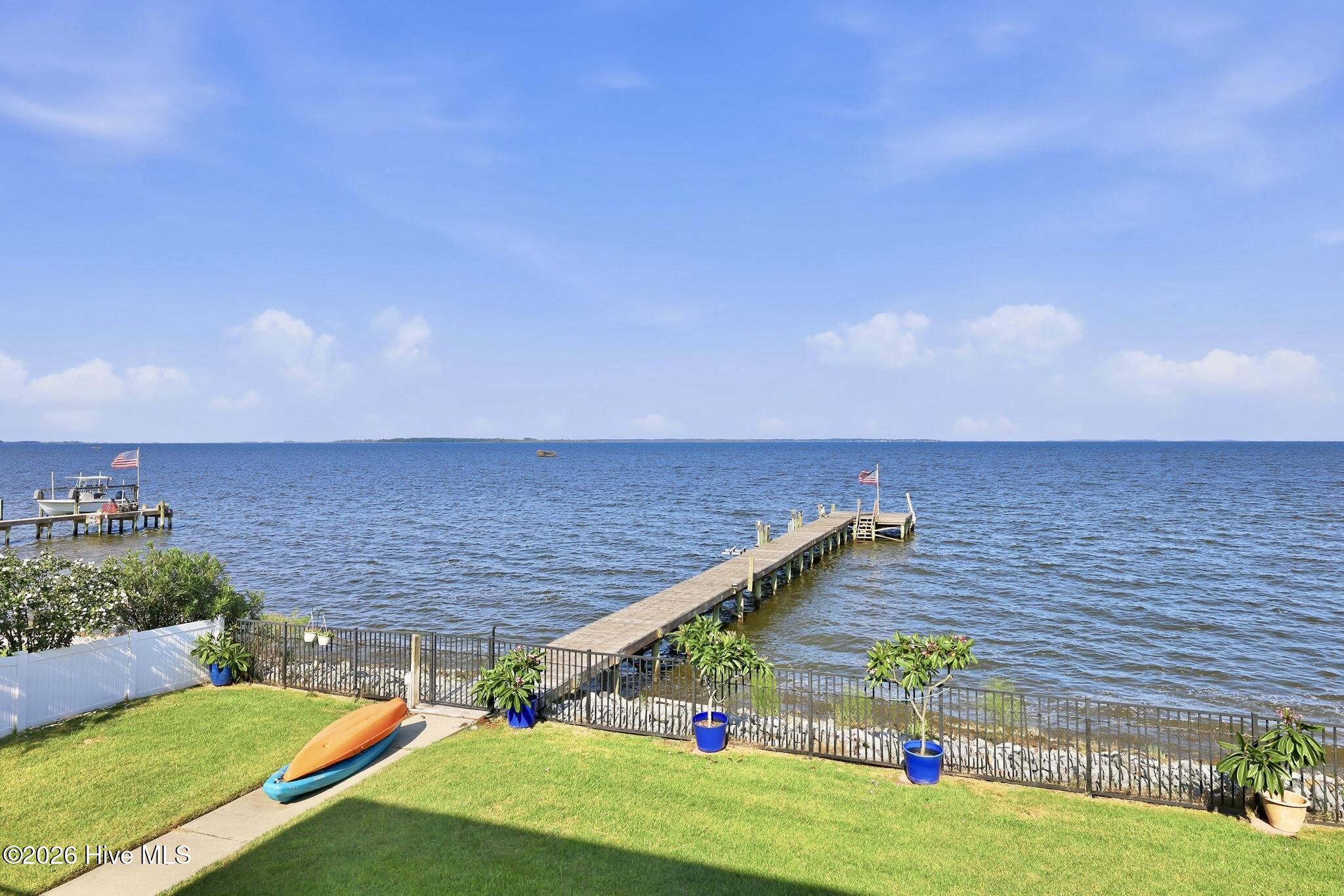 158 Mariners Way Property Photo 28