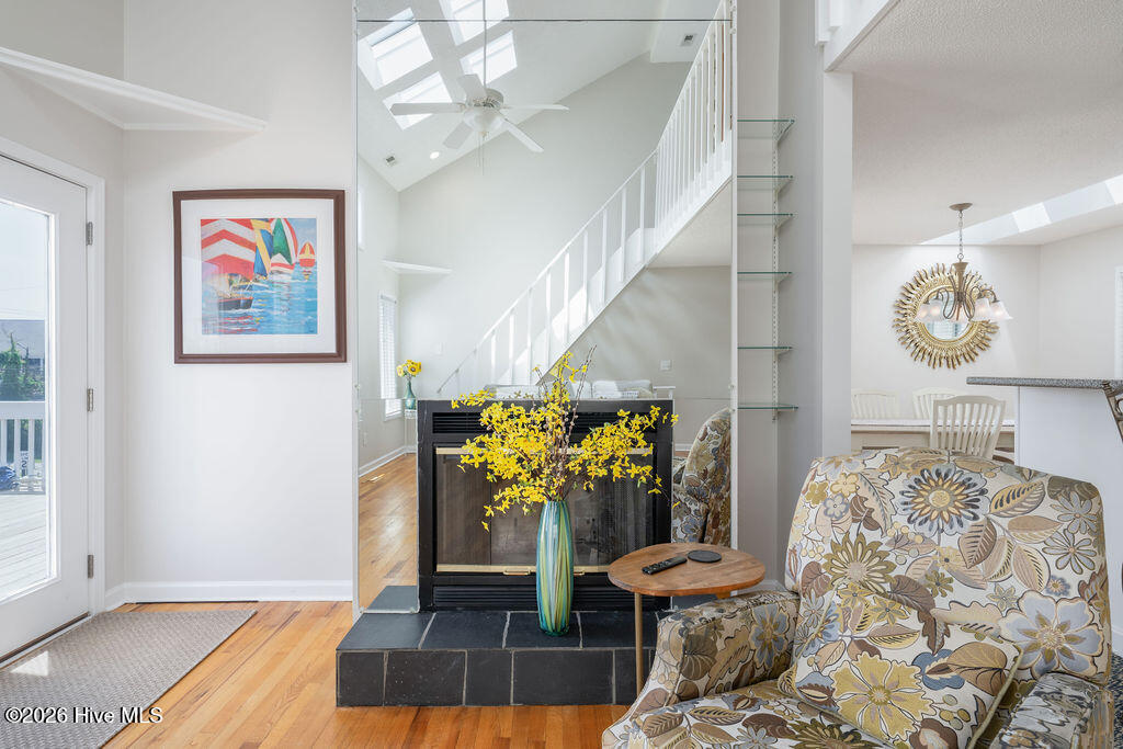 703 S Shore Drive Property Photo 15