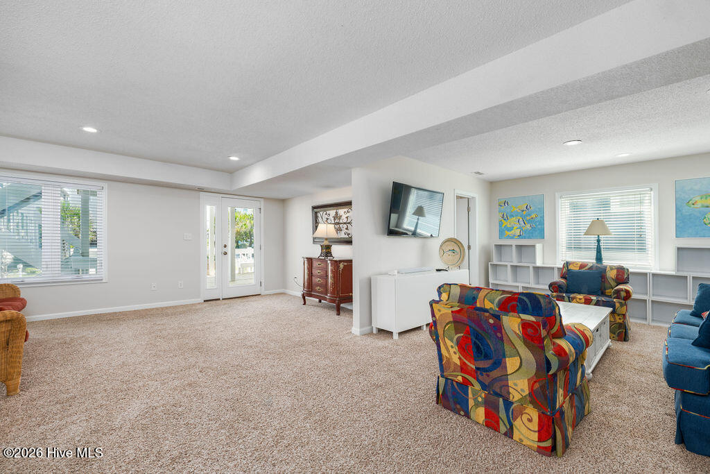 703 S Shore Drive Property Photo 39