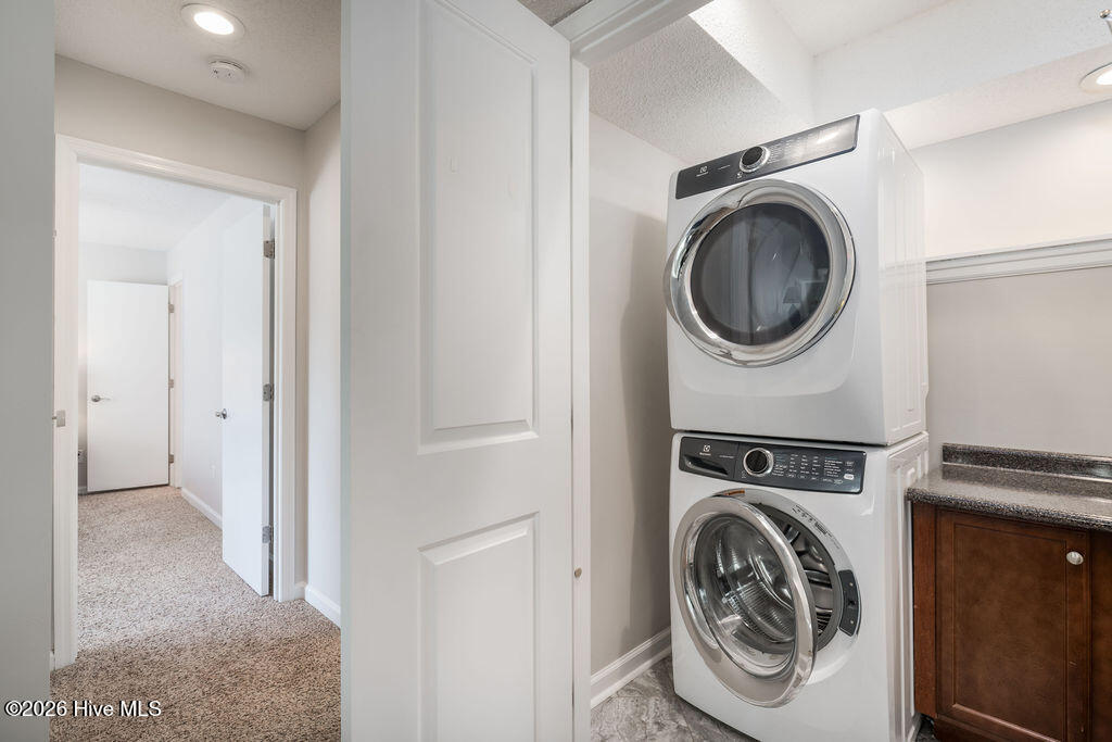 703 S Shore Drive Property Photo 42