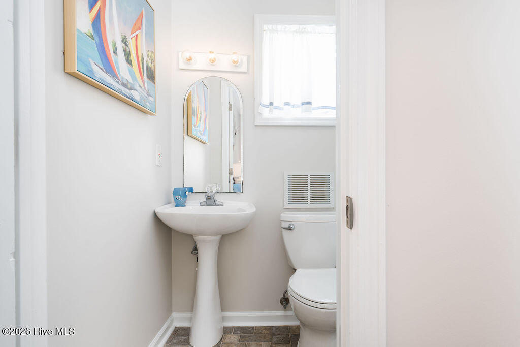 703 S Shore Drive Property Photo 46