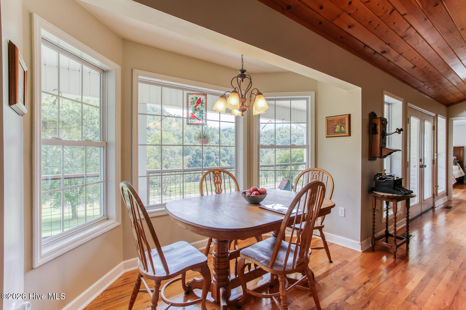 1056 Franks Creek Road Property Photo 15