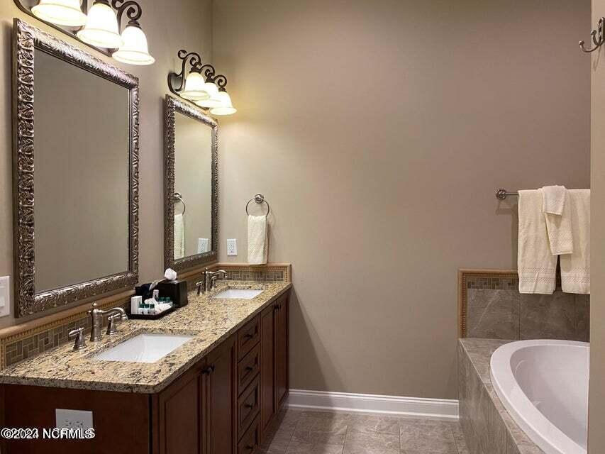 280 Cochrane Castle Circle # 8 Property Photo 16