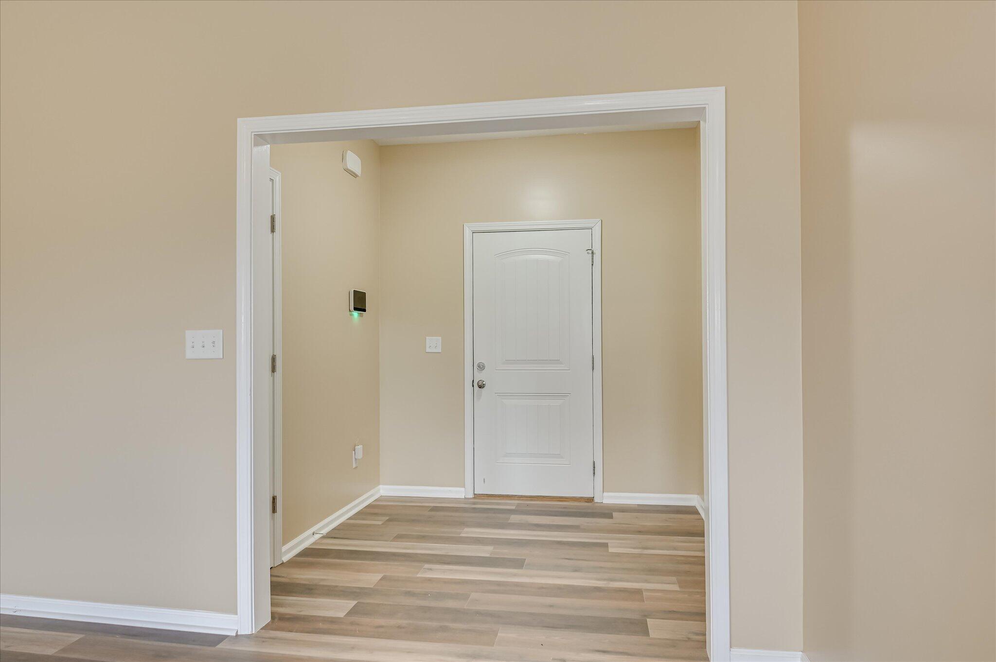 323 Koweta Way Property Photo 5