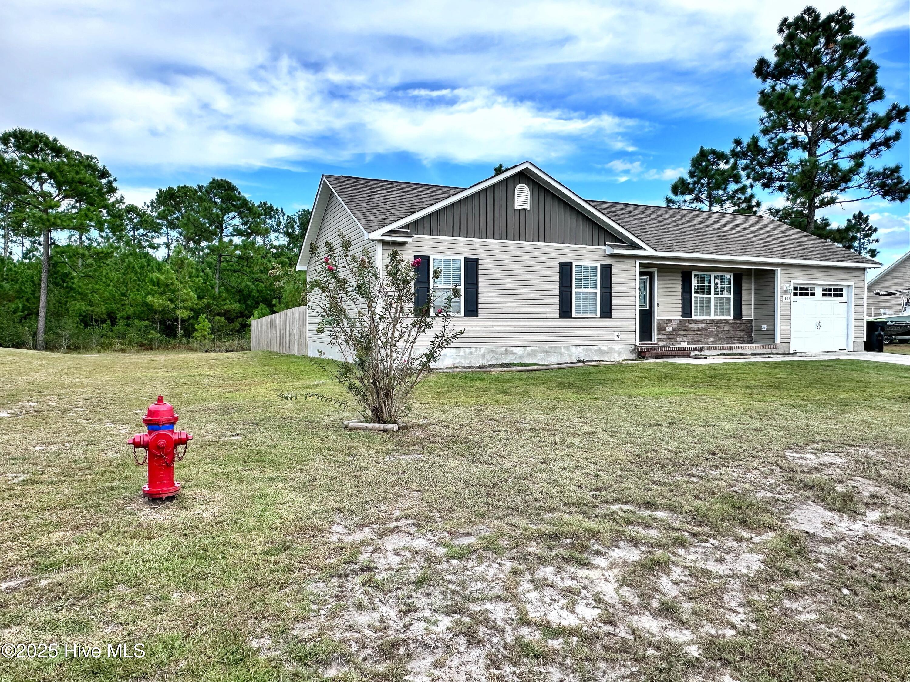 308 Basil Court Property Photo 4
