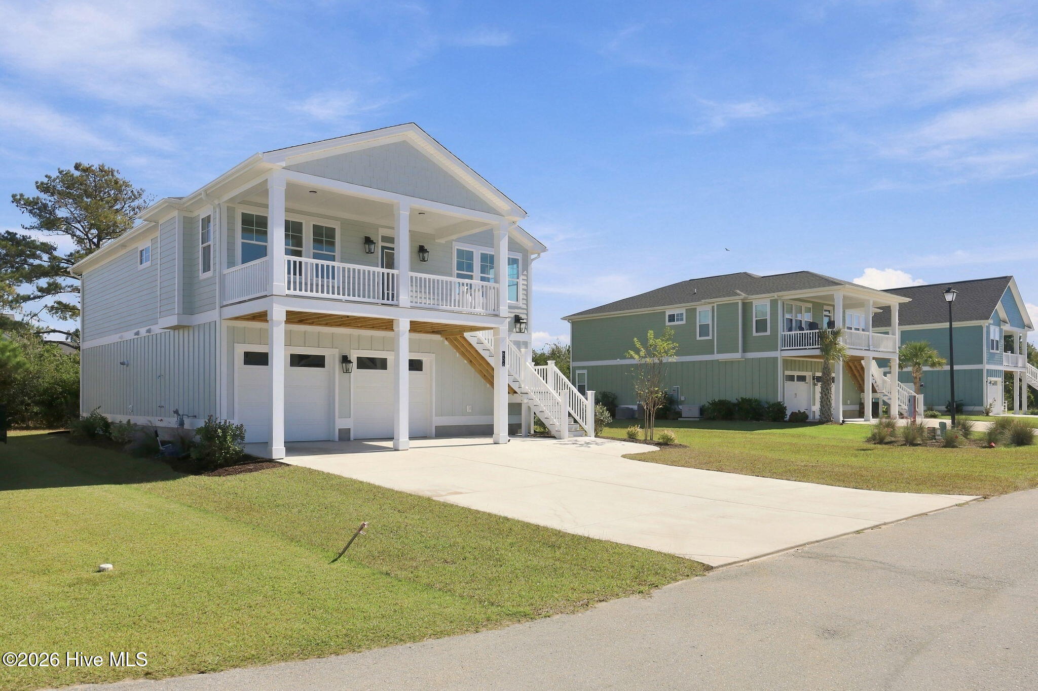 656 Fishermans Point Property Photo 5