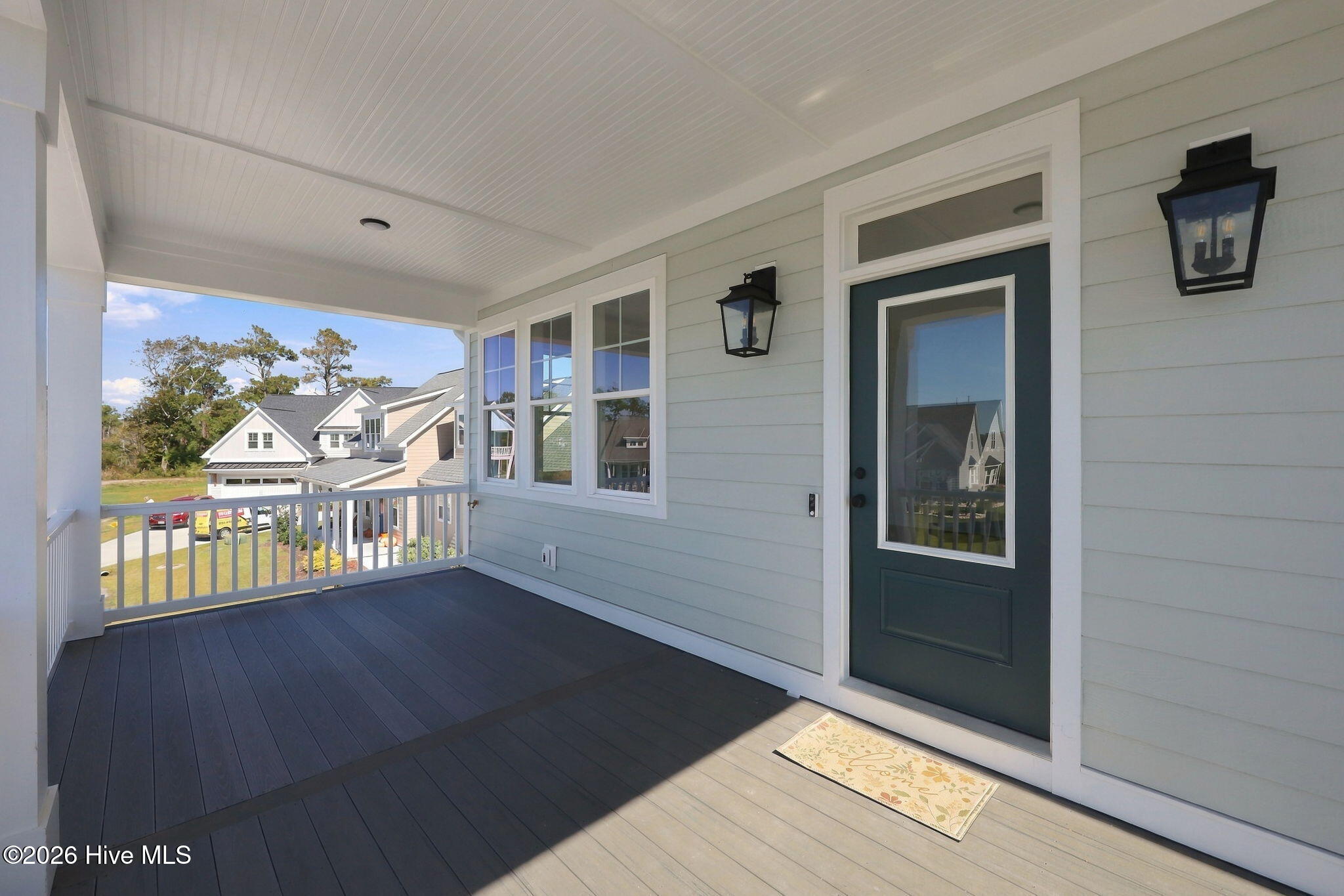 656 Fishermans Point Property Photo 16
