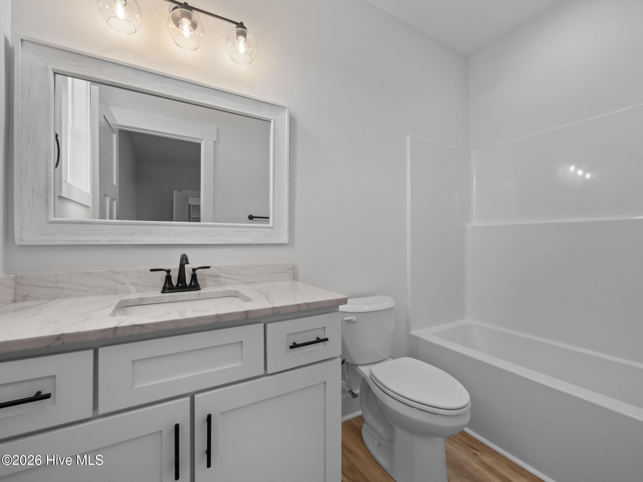 656 Fishermans Point Property Photo 37