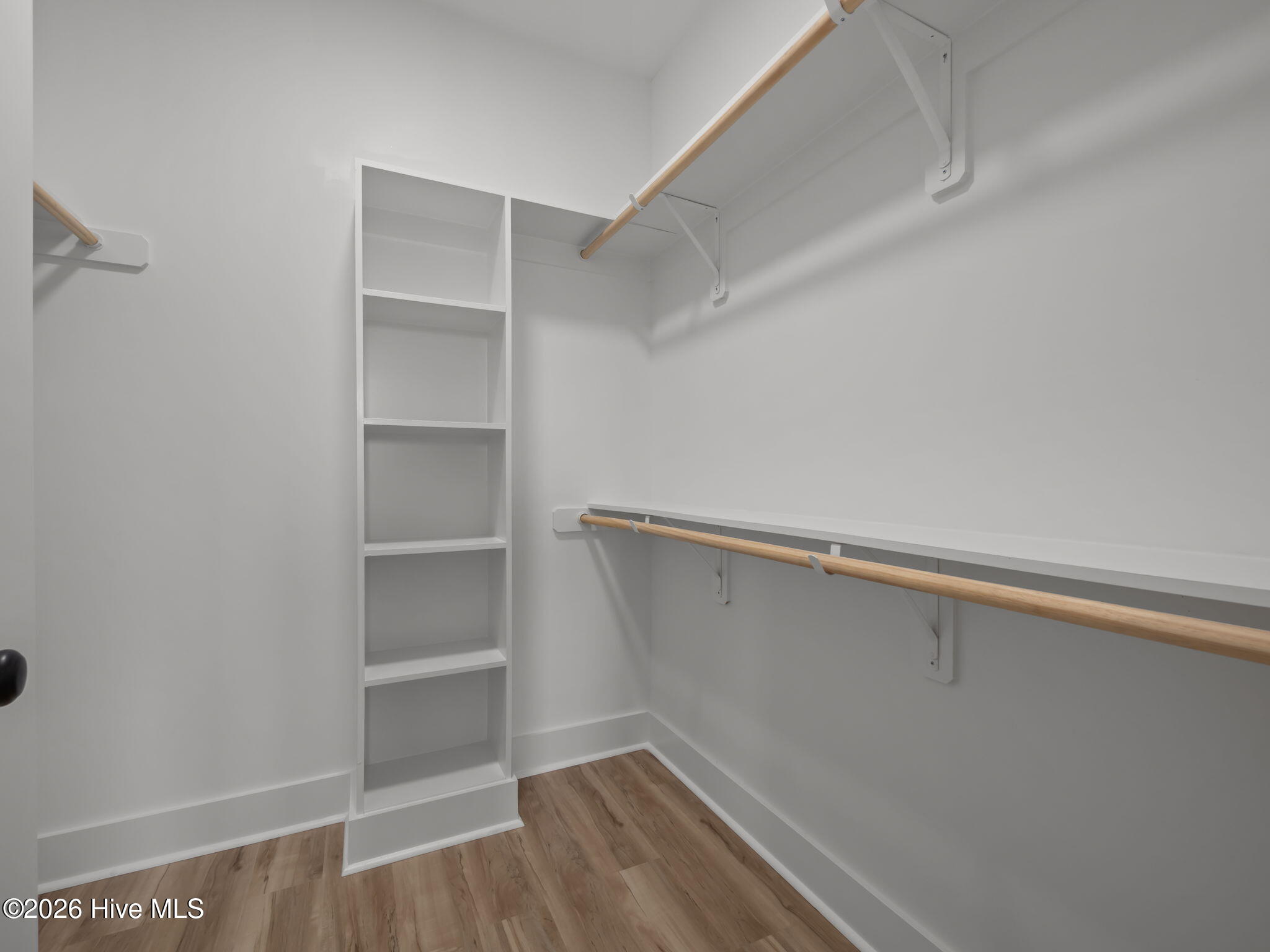 656 Fishermans Point Property Photo 42