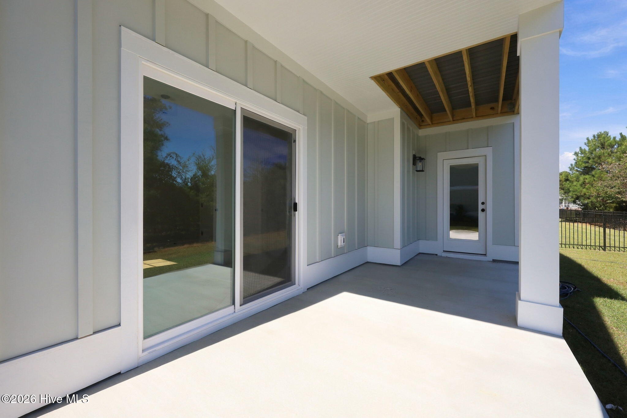 656 Fishermans Point Property Photo 50
