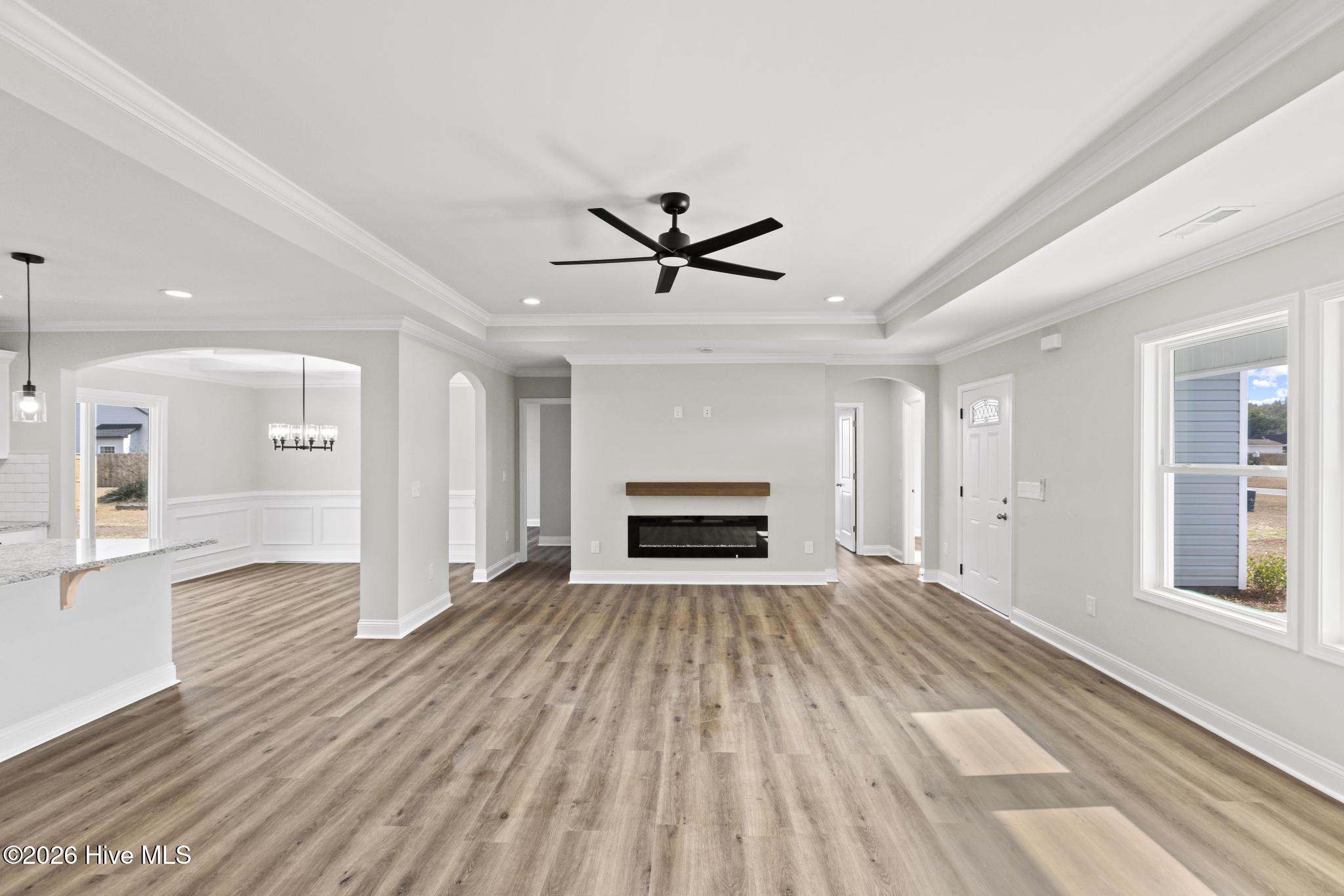 3030 Falcon Court Property Photo 6