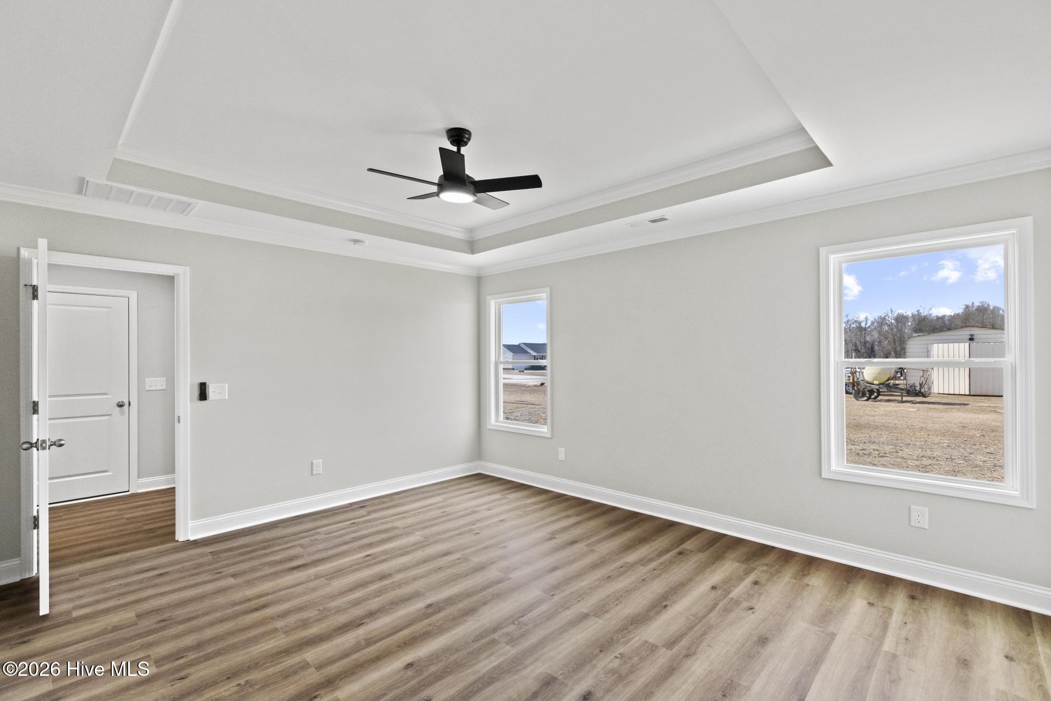 3030 Falcon Court Property Photo 16
