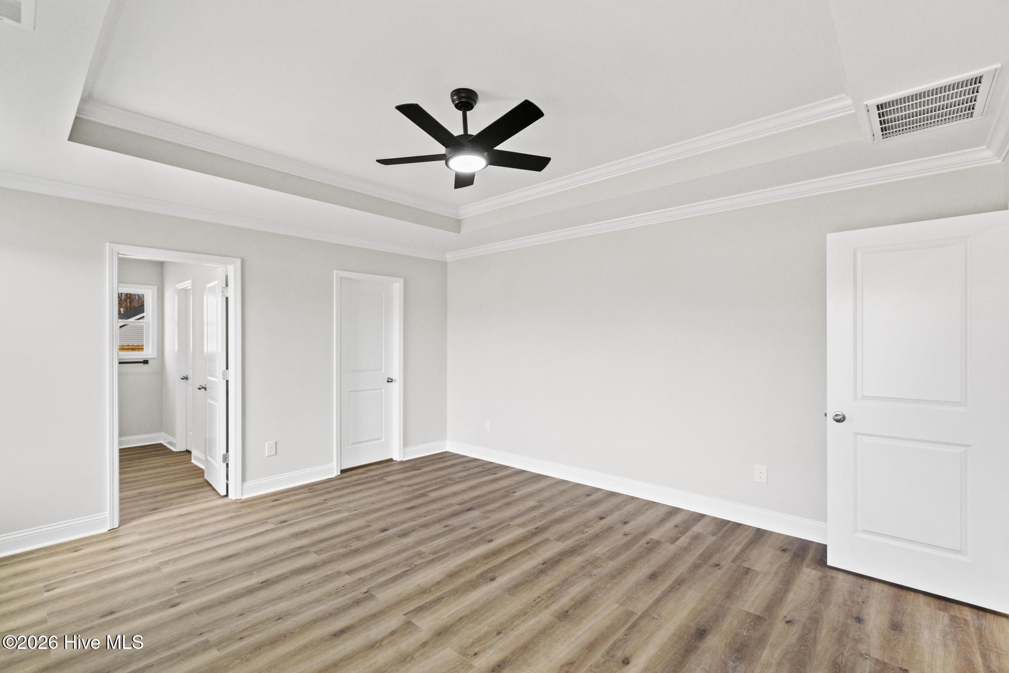 3030 Falcon Court Property Photo 17