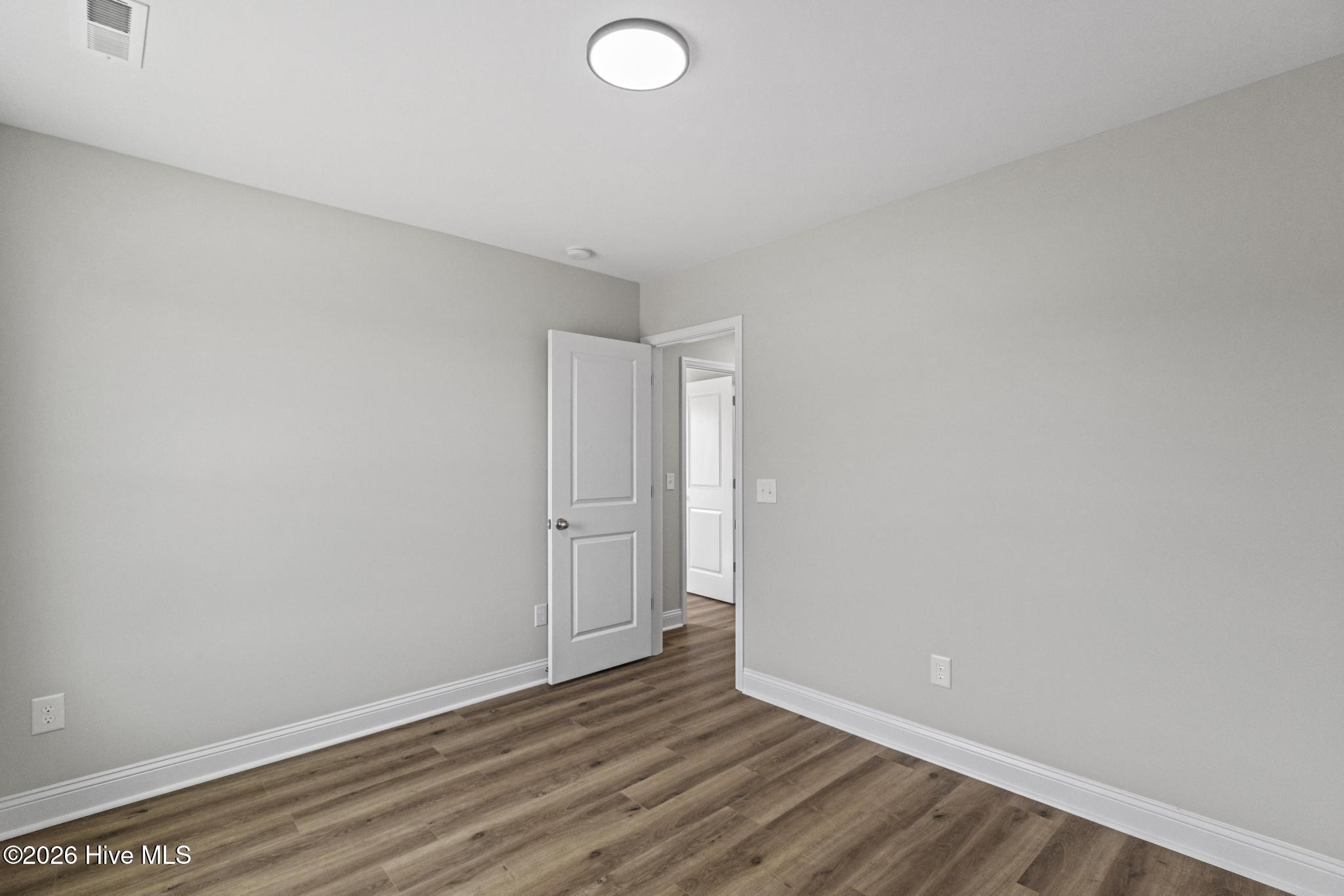 3030 Falcon Court Property Photo 24