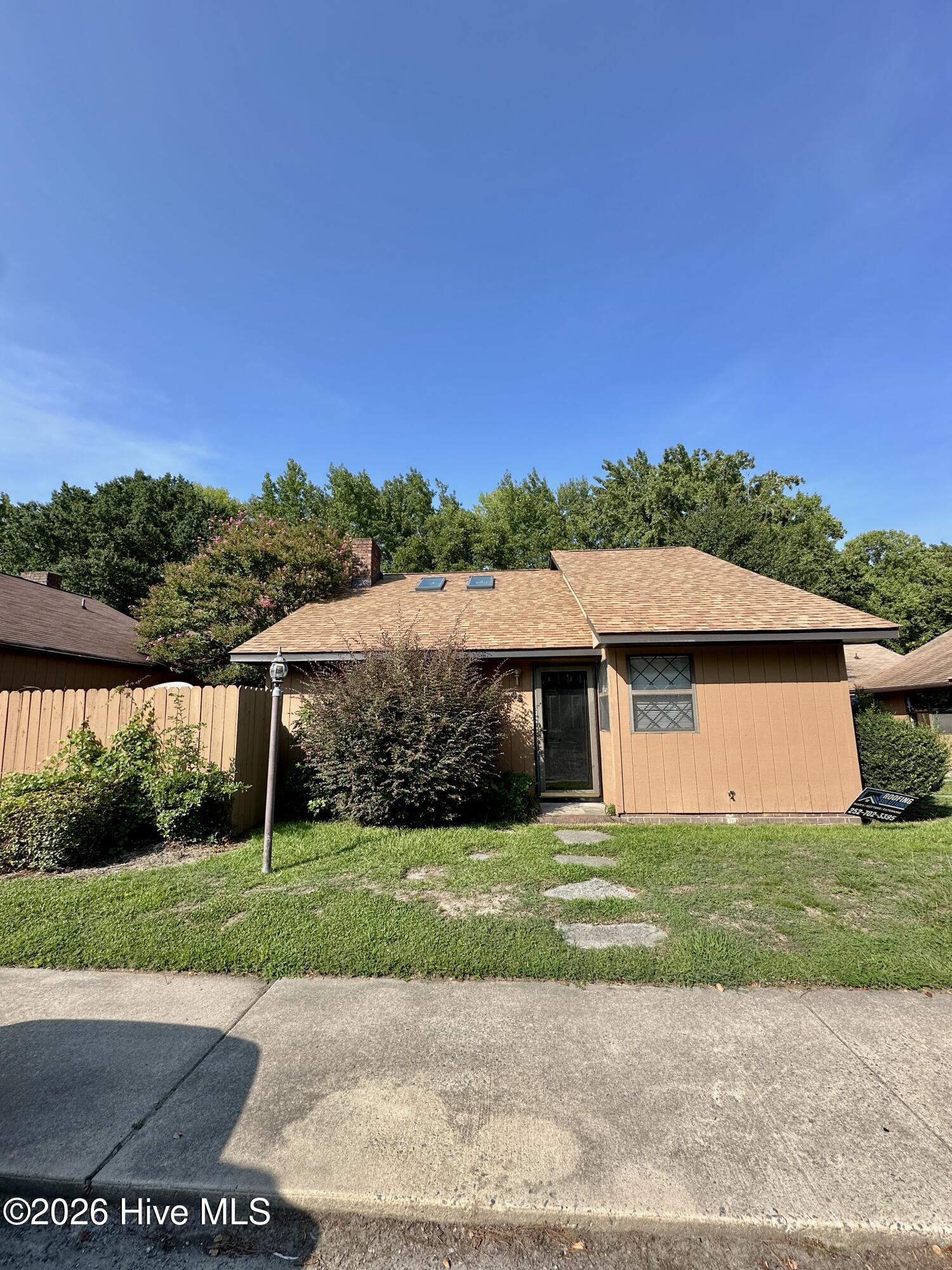 200 Rollins Drive 45 Property Photo 1