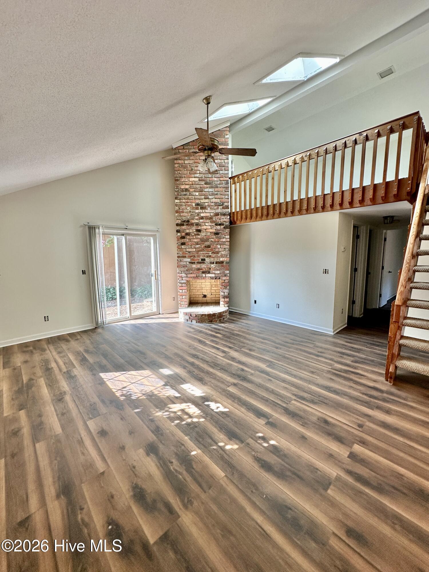 200 Rollins Drive 45 Property Photo 2