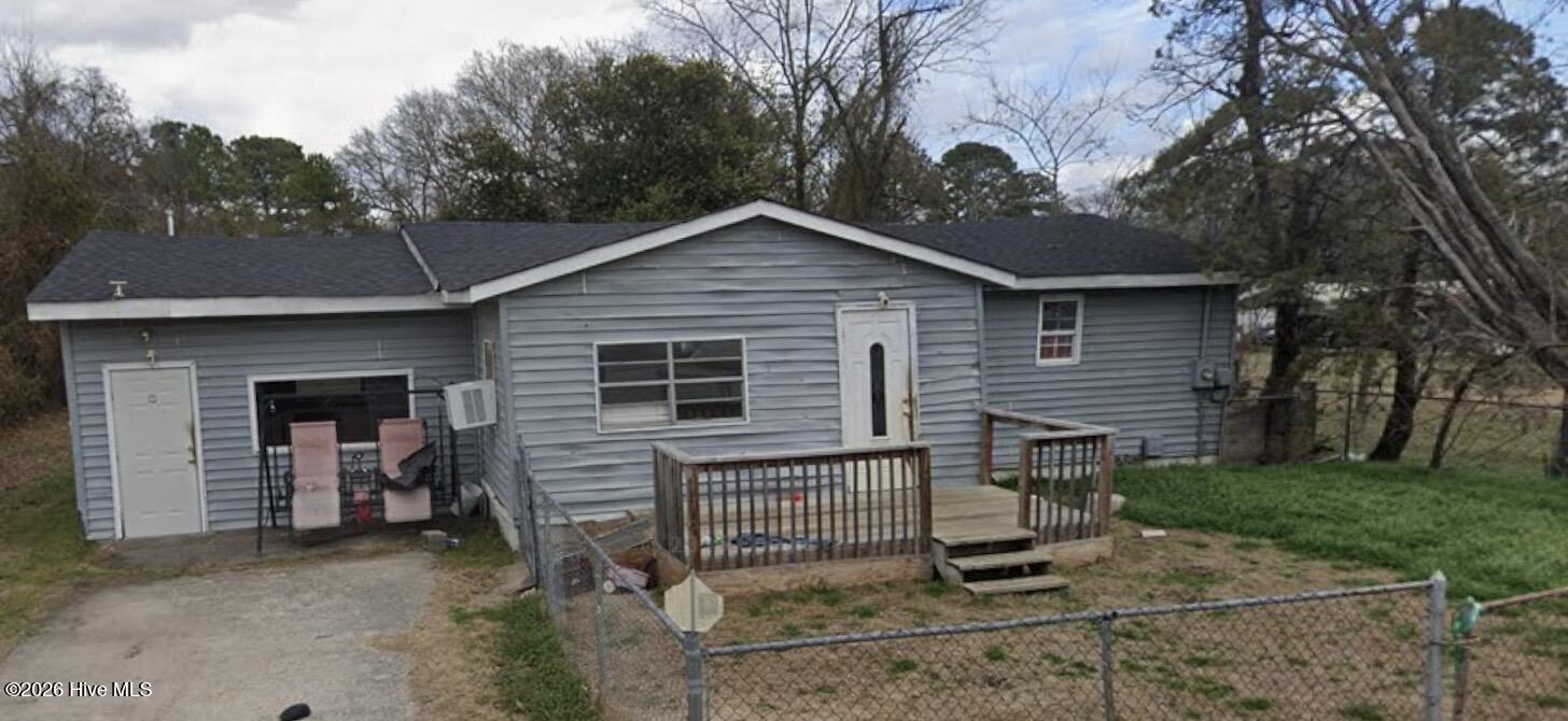 1924 Cherry Road Property Photo 1
