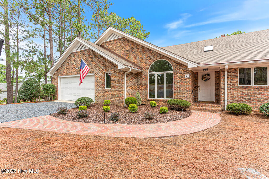 71 Deerwood Lane Property Photo 4