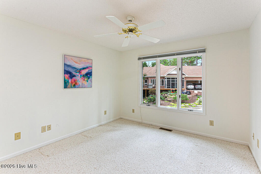 71 Deerwood Lane Property Photo 28