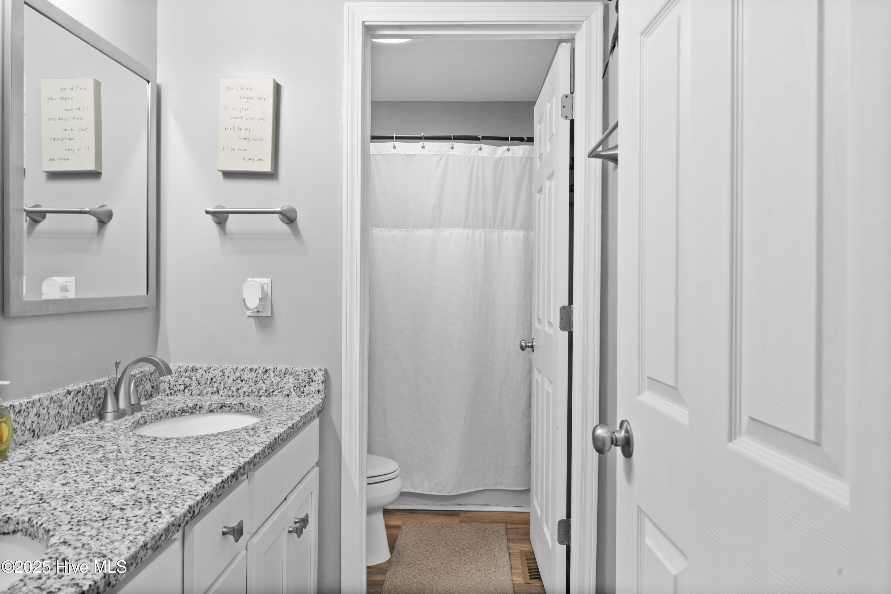 305 N Topsail Drive 25 Property Photo 16