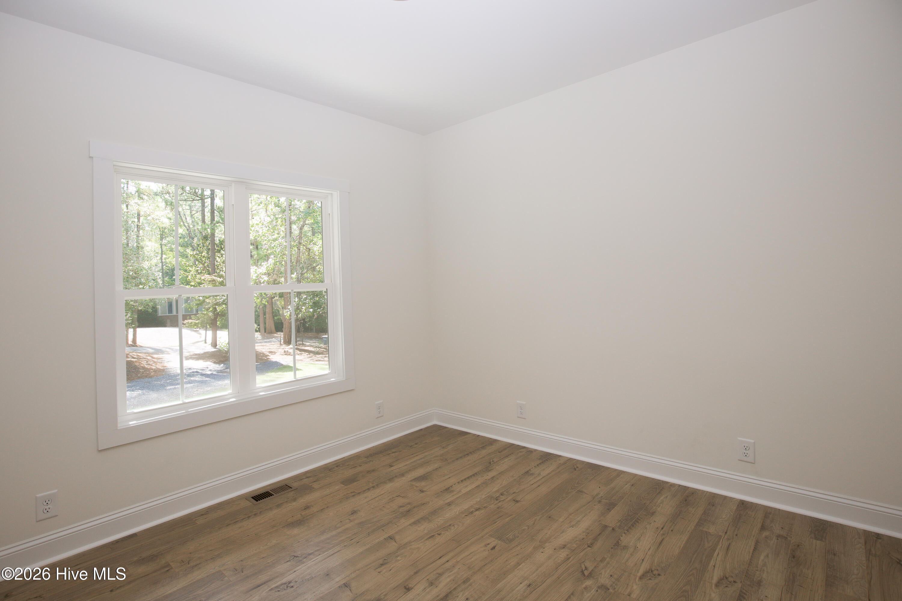 130 Torrey Pines Lane Property Photo 10