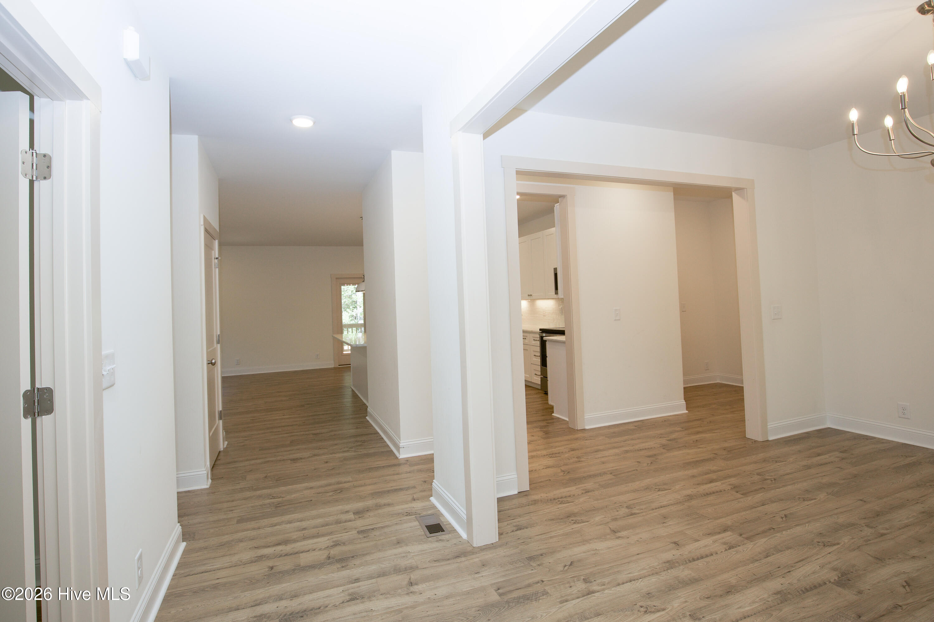130 Torrey Pines Lane Property Photo 14