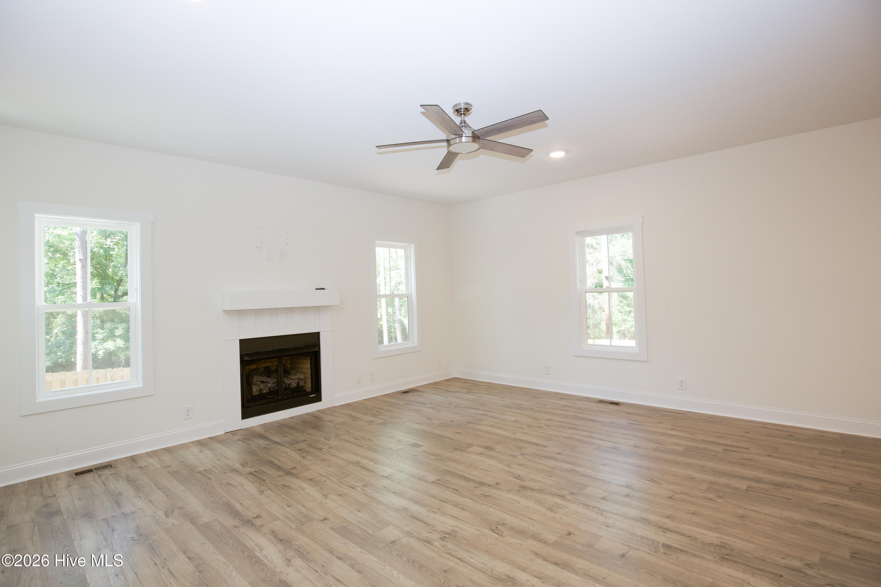 130 Torrey Pines Lane Property Photo 17