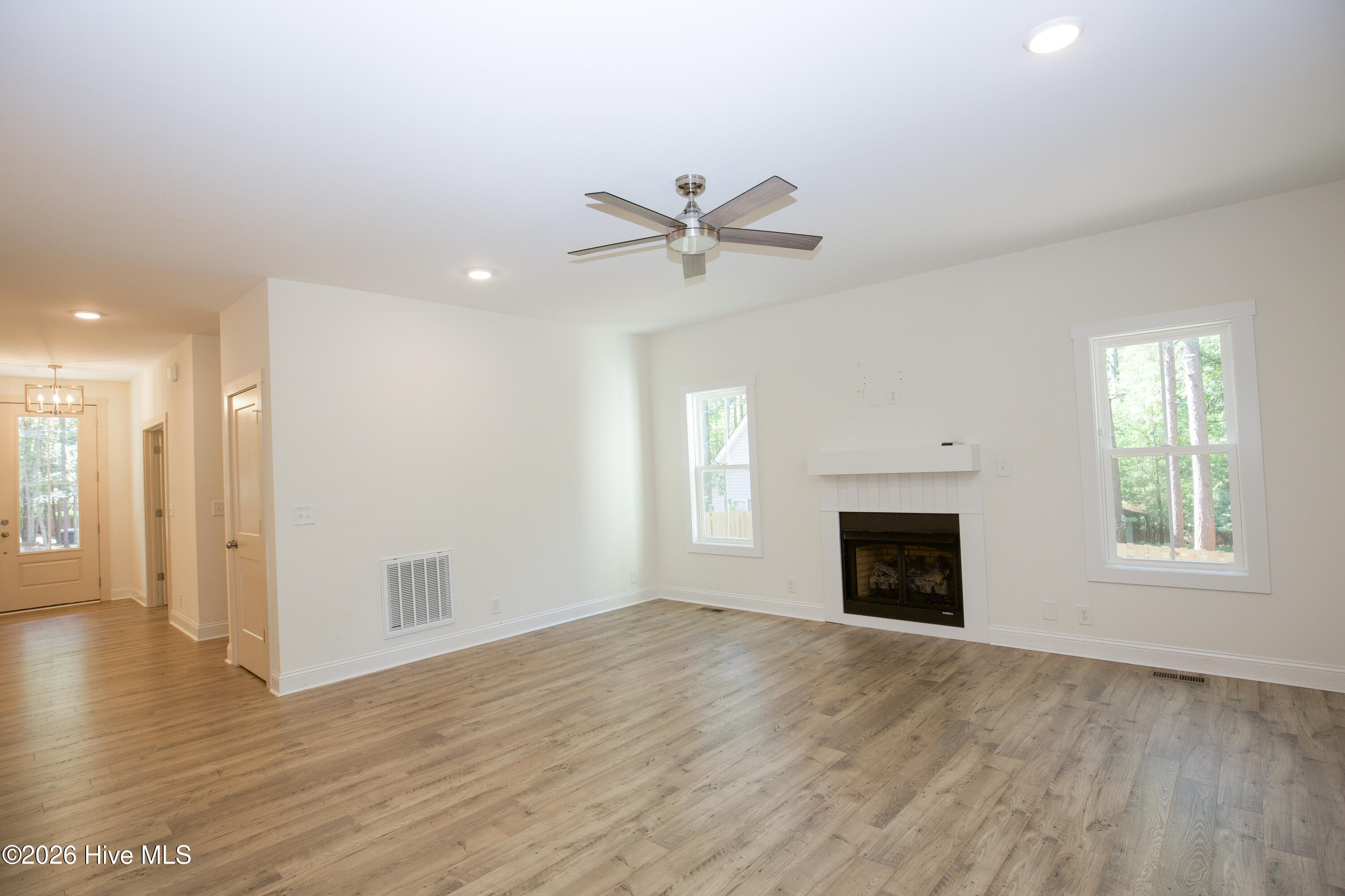 130 Torrey Pines Lane Property Photo 18