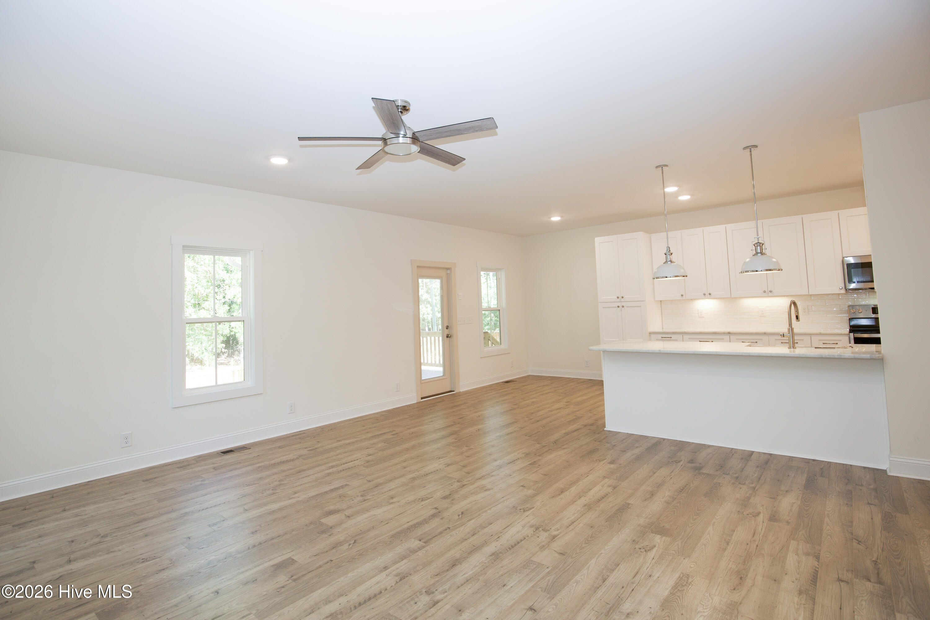 130 Torrey Pines Lane Property Photo 22