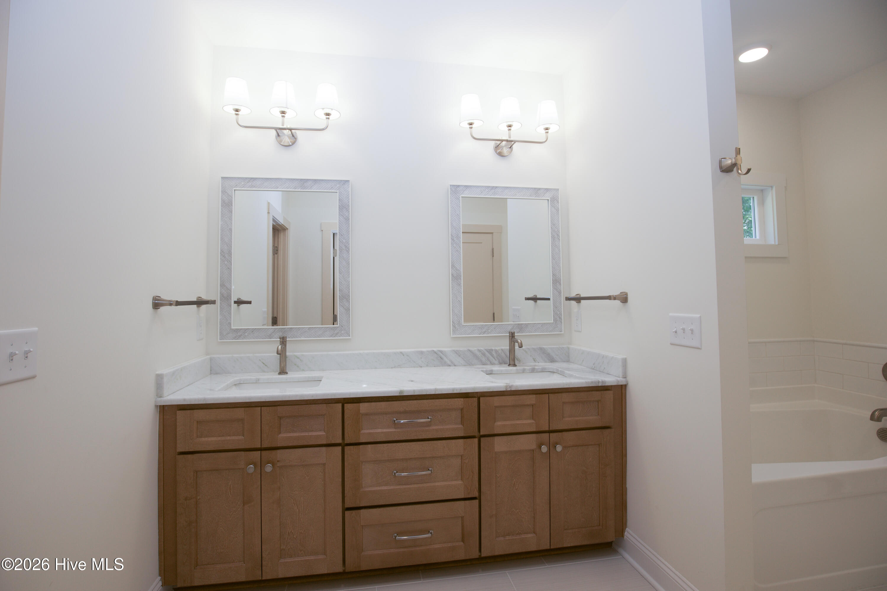 130 Torrey Pines Lane Property Photo 37