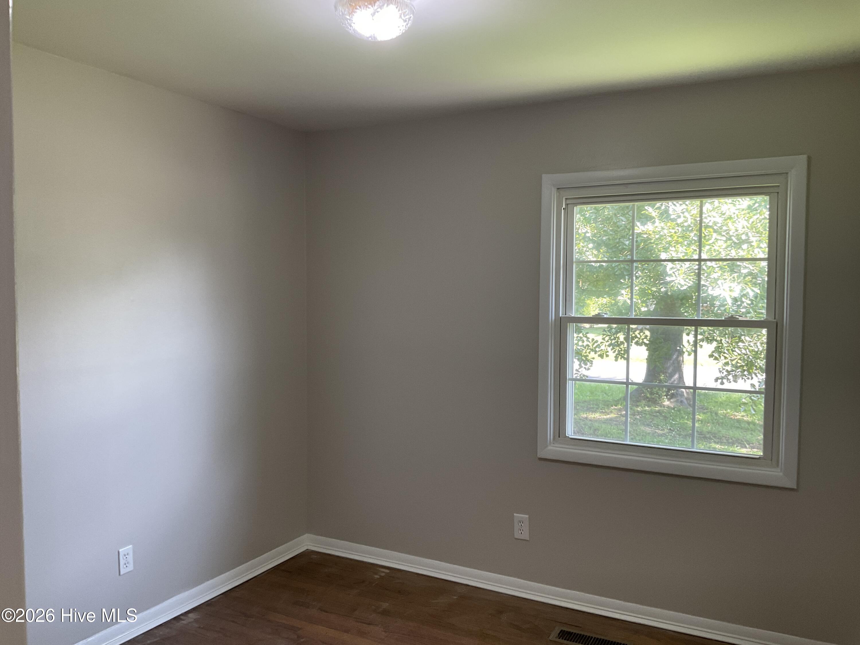 104 Greencrest Circle Property Photo 7