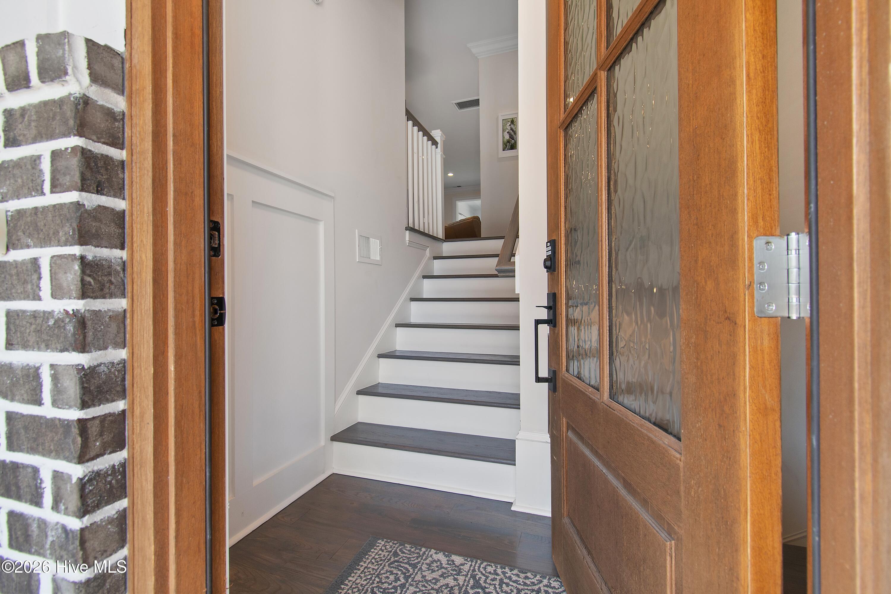 620 Eastwood Park Road Unit 14b Property Photo 5