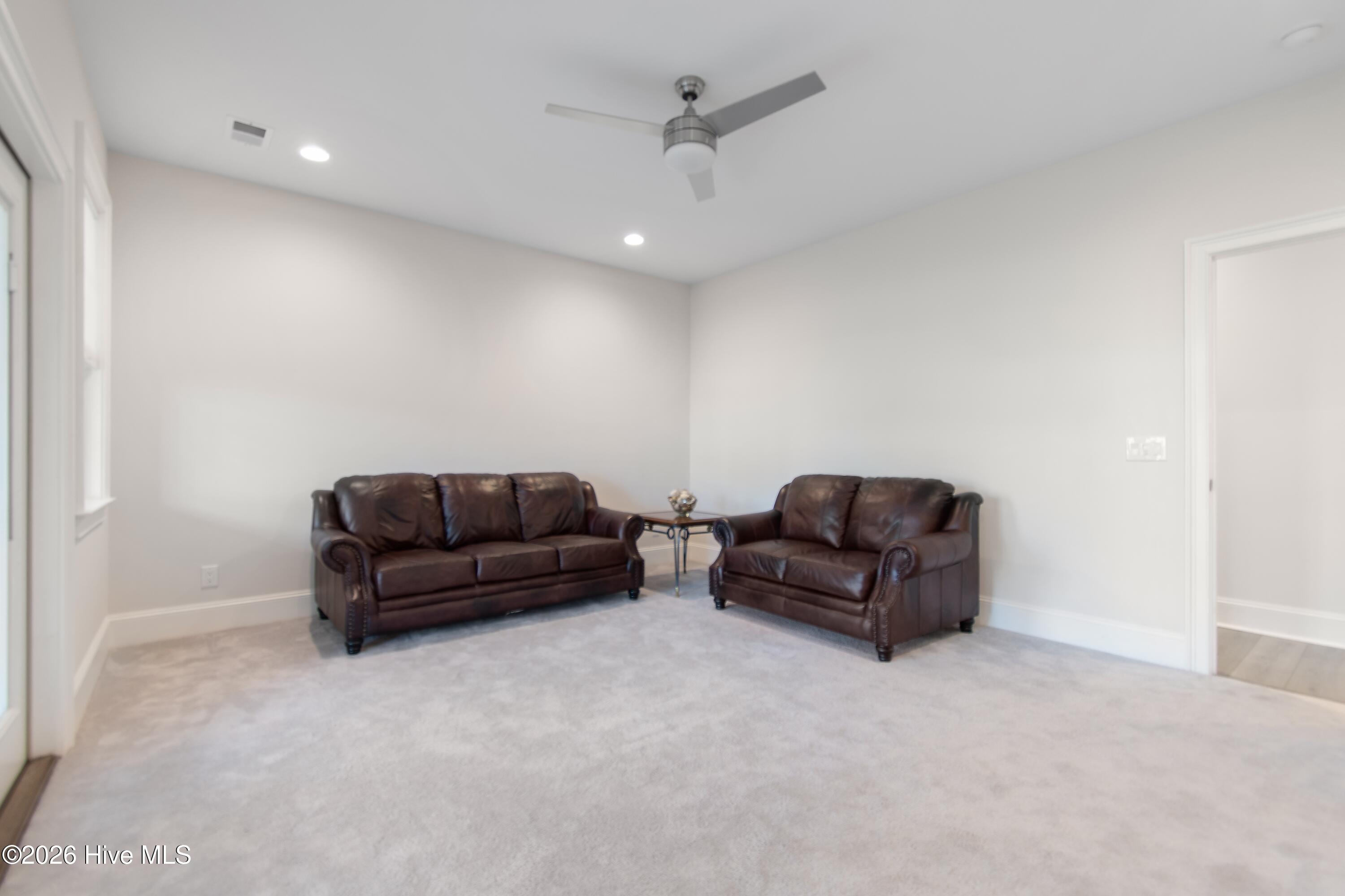 620 Eastwood Park Road Unit 14b Property Photo 34