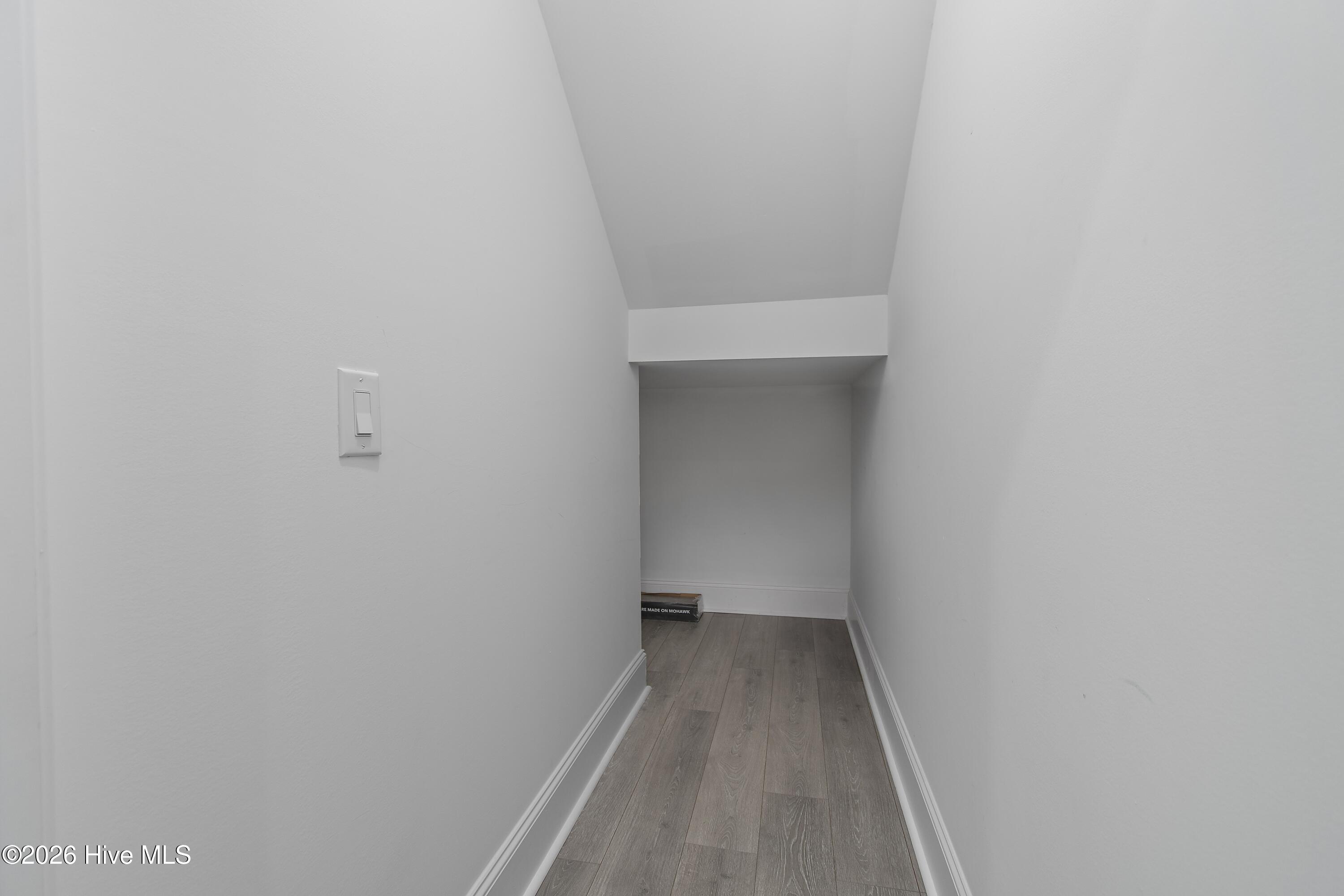 620 Eastwood Park Road Unit 14b Property Photo 39