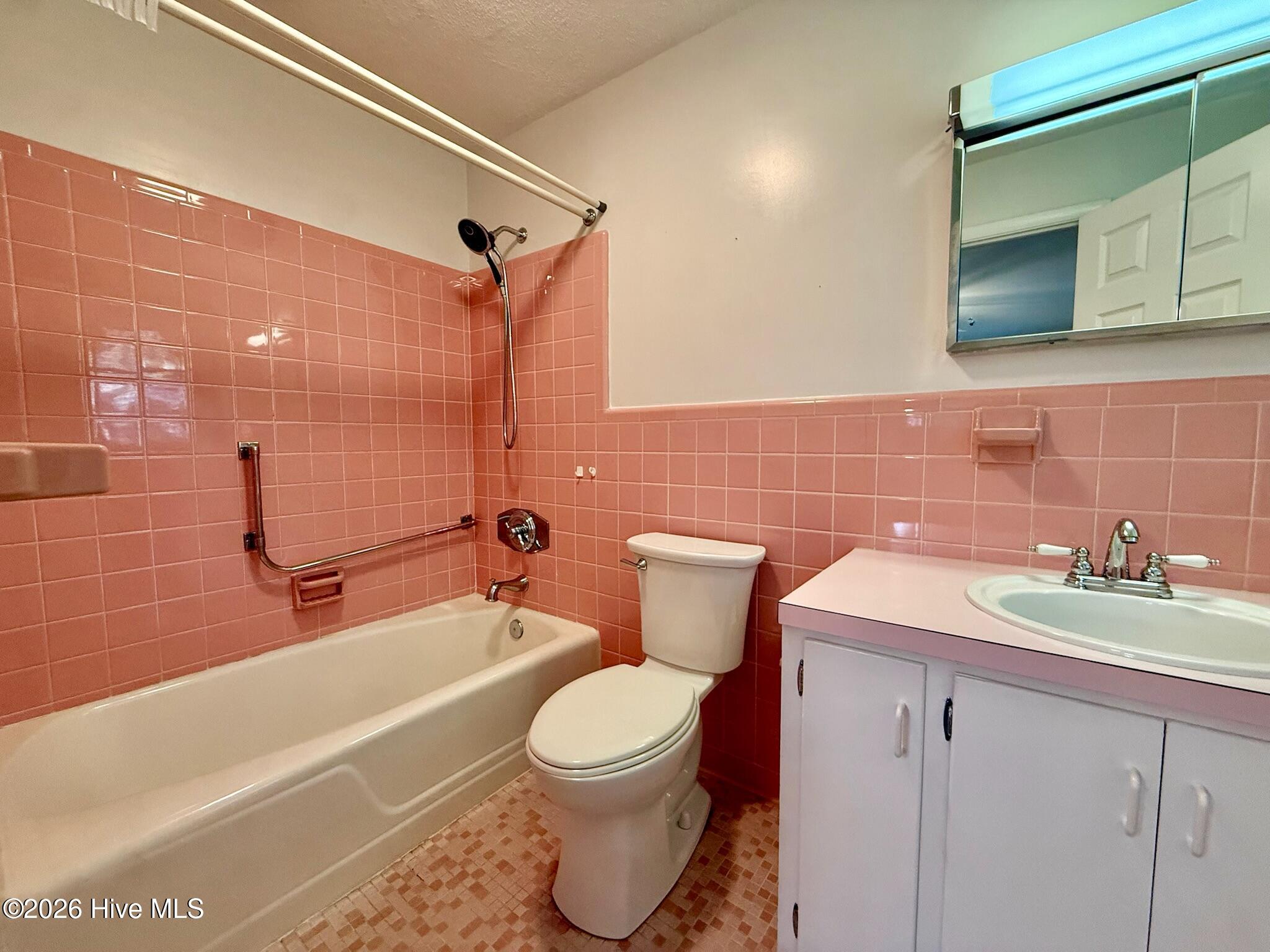 70 Windmere Road Property Photo 17